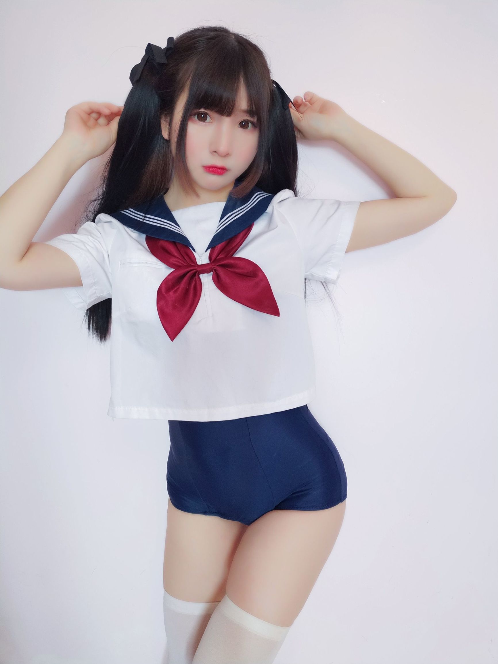 이차원 미녀 후루카와 카구라 세일러복 학교 수영복