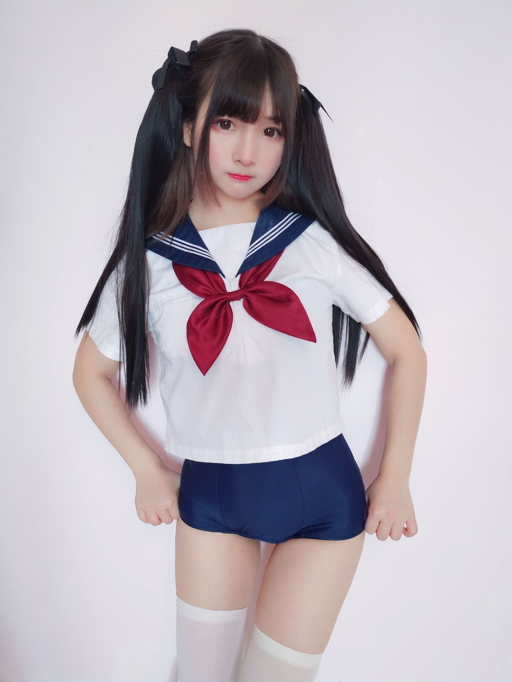 이차원 미녀 후루카와 카구라 세일러복 학교 수영복