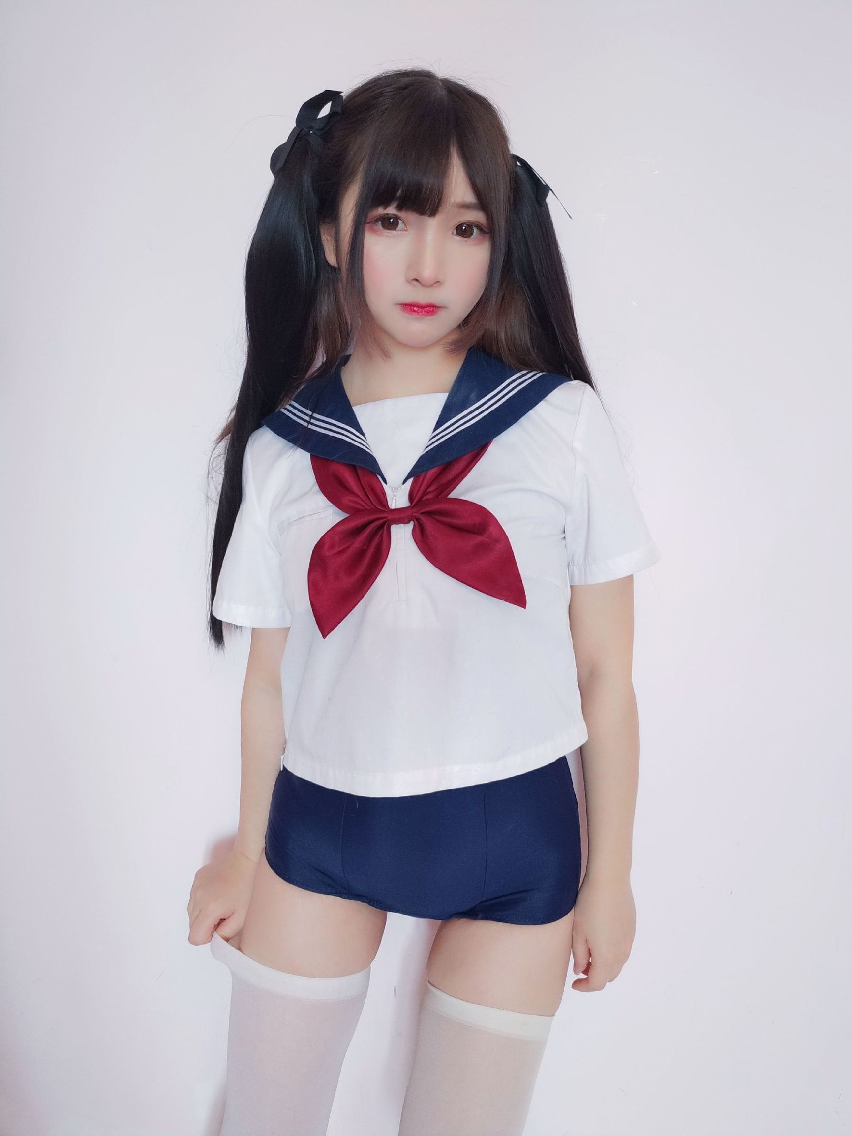 이차원 미녀 후루카와 카구라 세일러복 학교 수영복