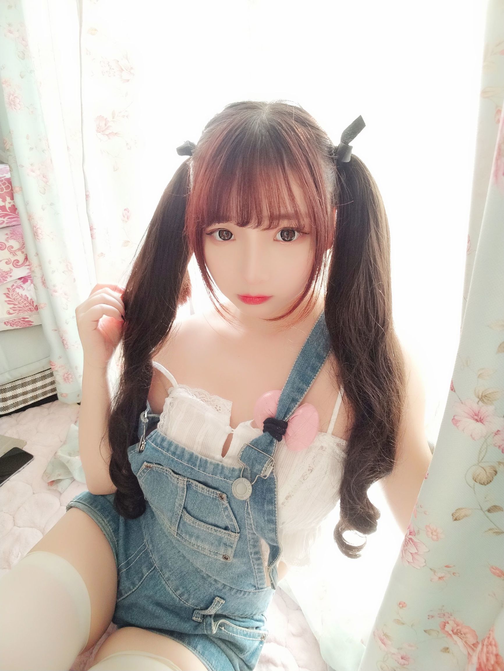 2D Beauty Furukawa Kagura Denim Strap Shorts