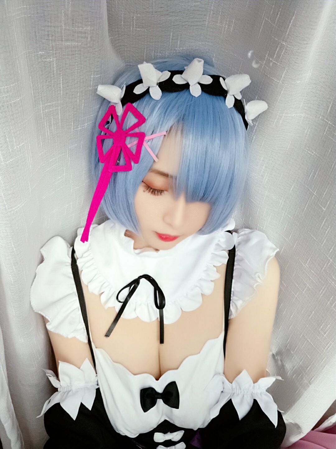 Người đẹp 2D Furukawa Kagura Rem nữ hầu