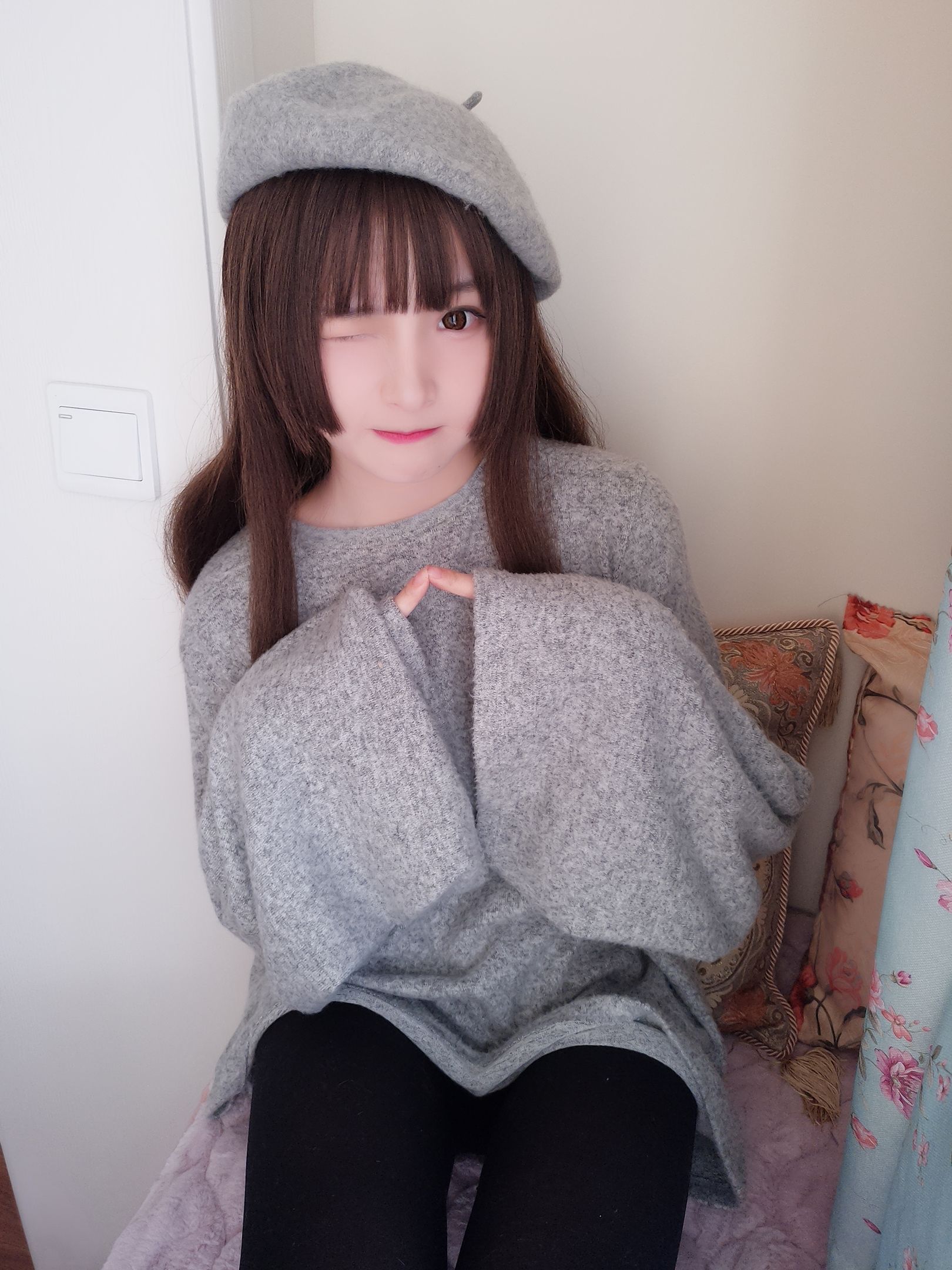 二次元美女古川カグラ 鮫の画家
