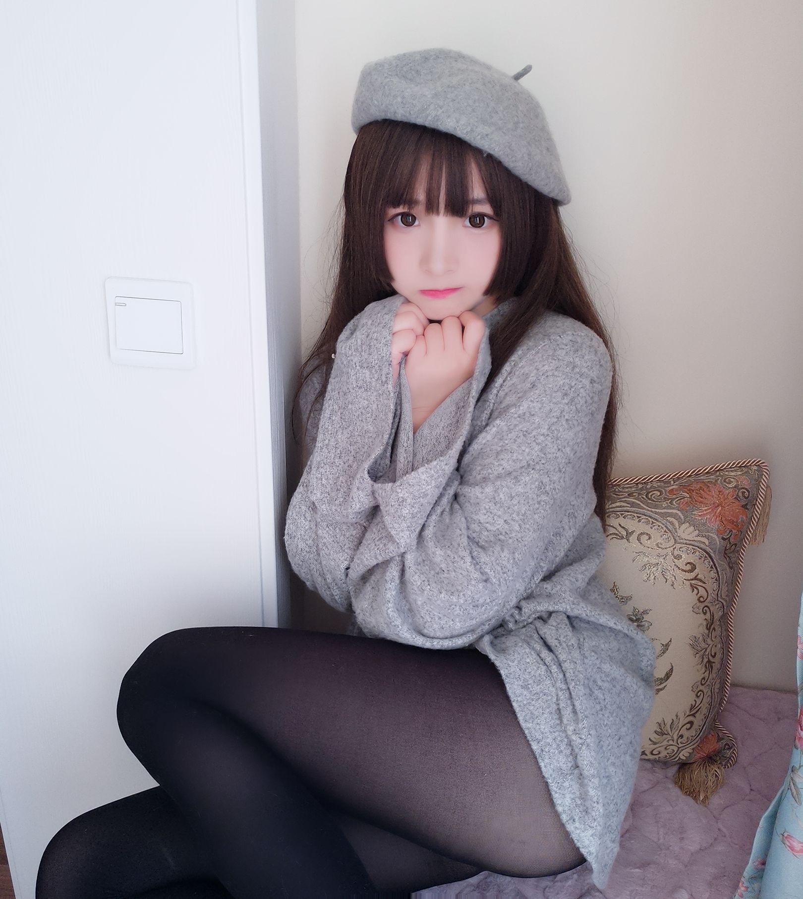 二次元美女古川カグラ 鮫の画家
