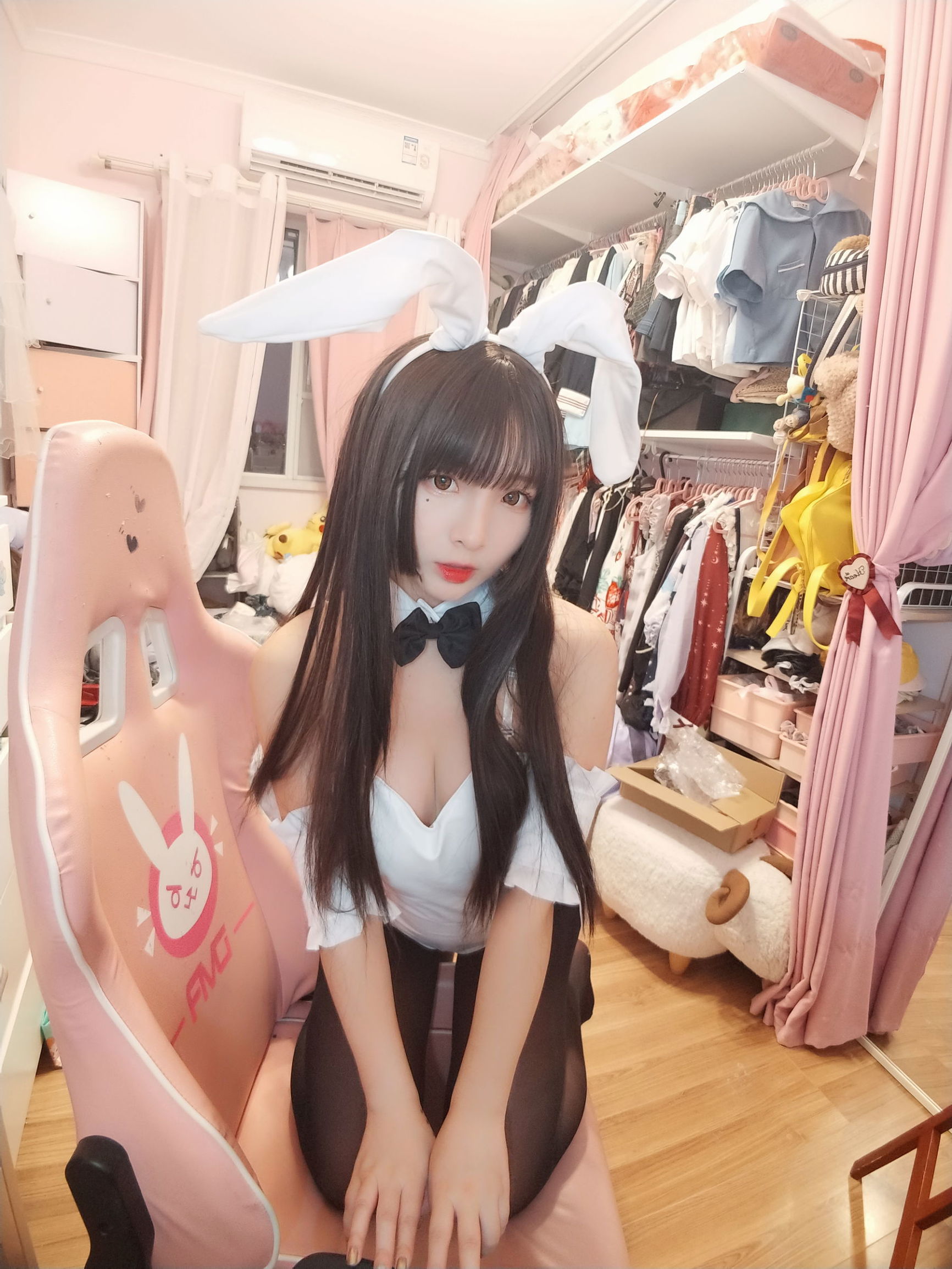 Two-Dimensional Beauty Furukawa Kagura Black Silk Bunny Girl
