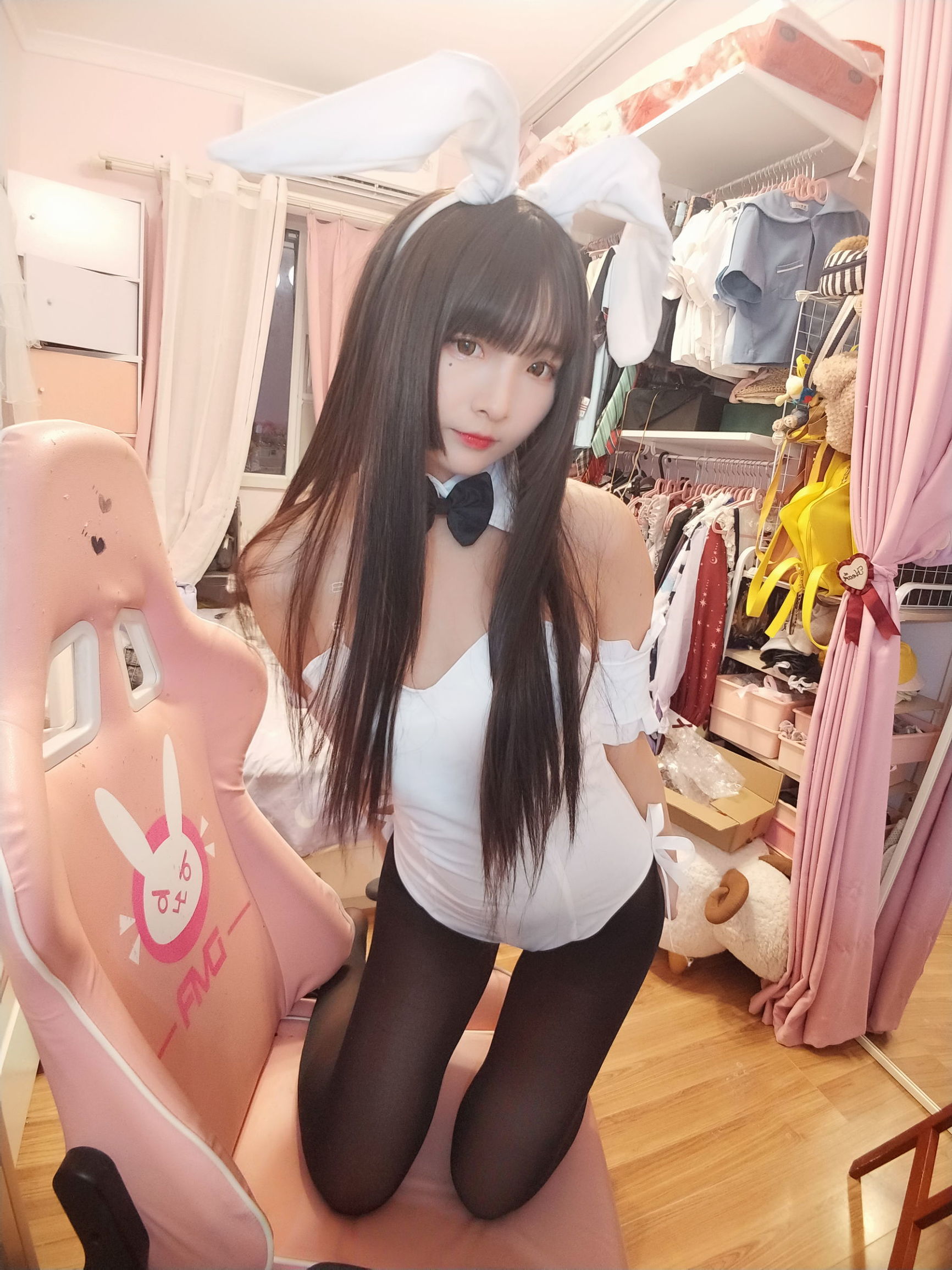 Two-Dimensional Beauty Furukawa Kagura Black Silk Bunny Girl