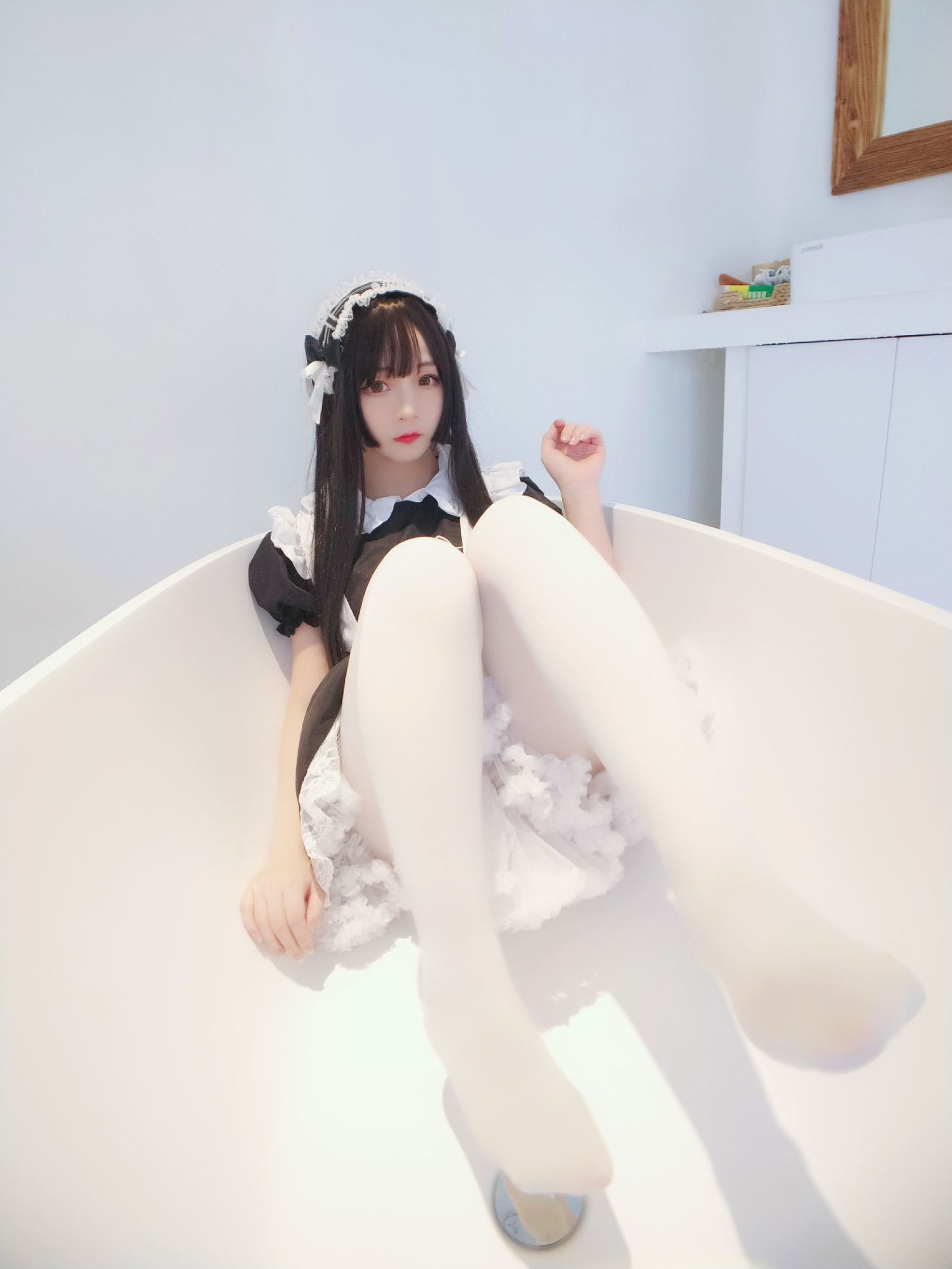 二次元美女古川カグラ 黒白メイド