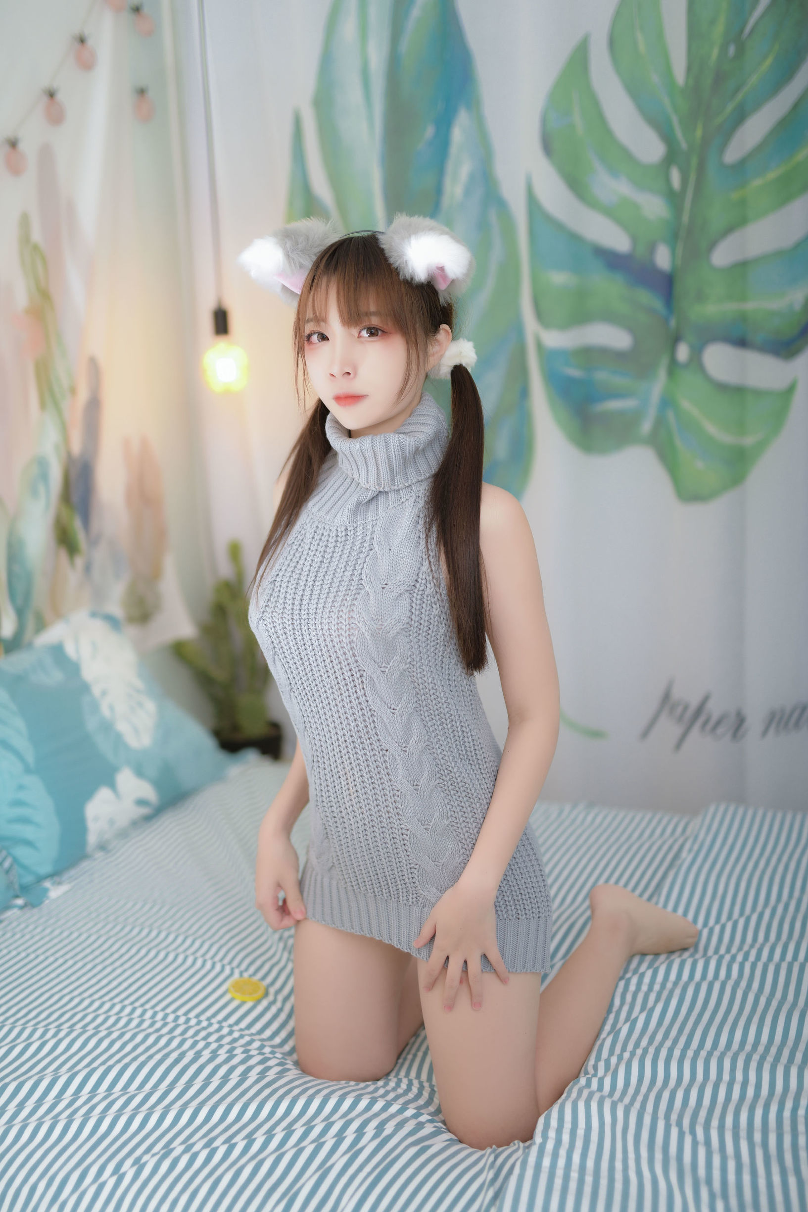 Coser Phổ biến Er Zuo Nisa - Cô gái thú cưng Áo len hở lưng riêng tư