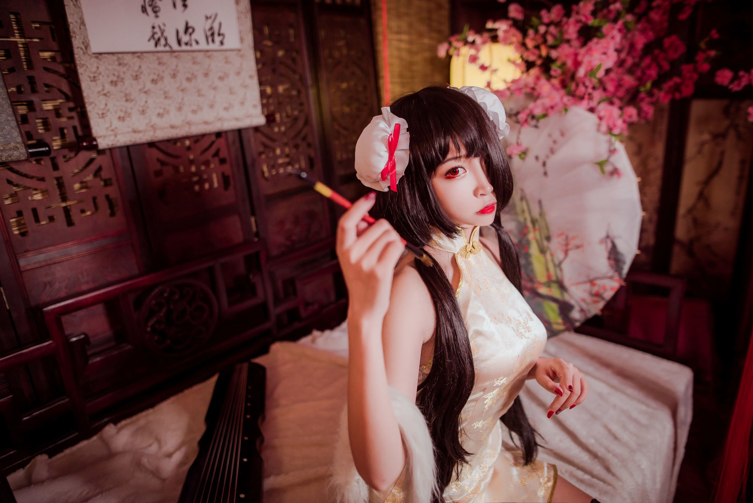 Coser nổi tiếng Erza Nisa với Kurumi cheongsam