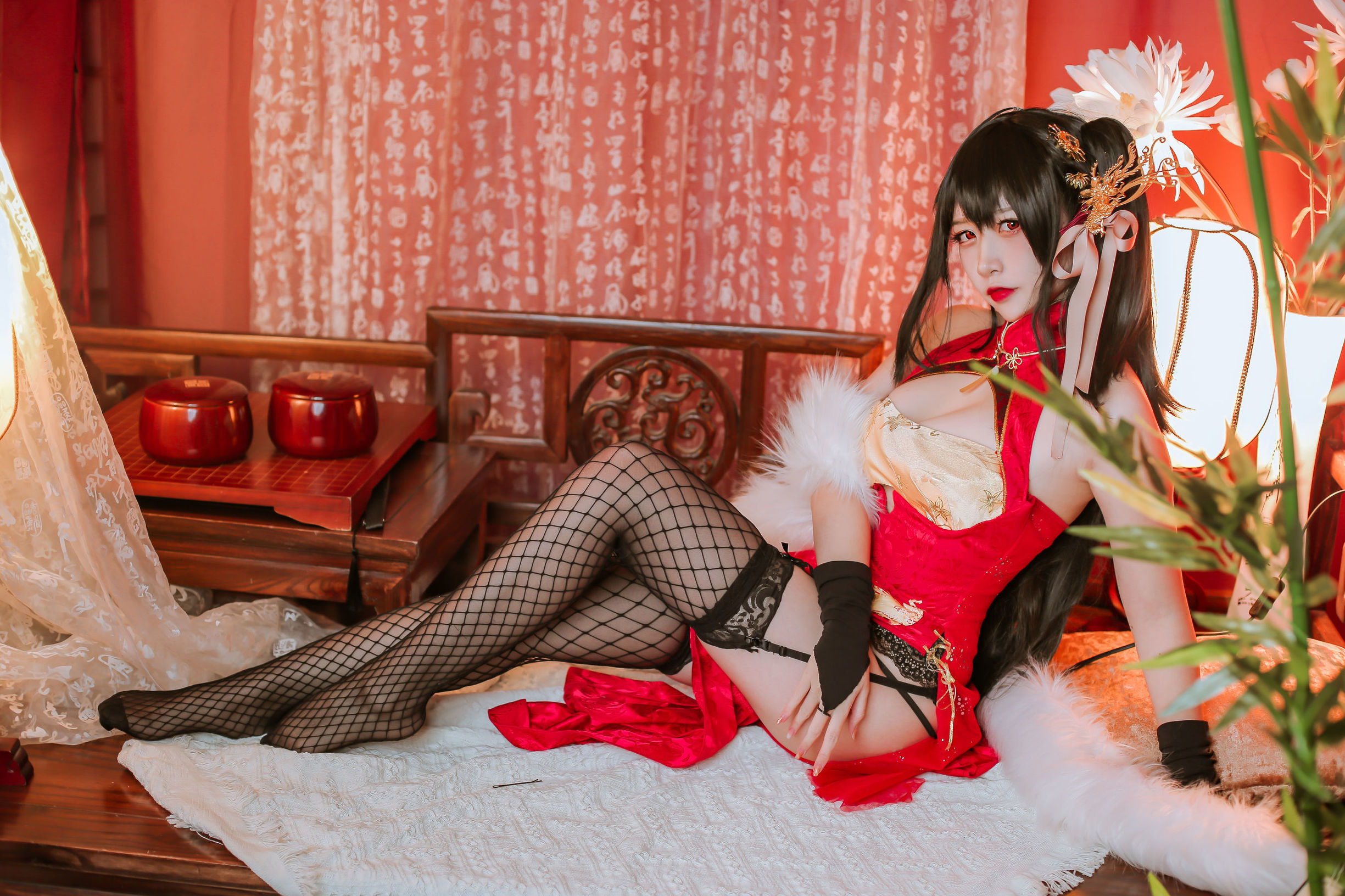 Coser nổi tiếng Er Zuo Nisa - Taihou Azur Lane qipao