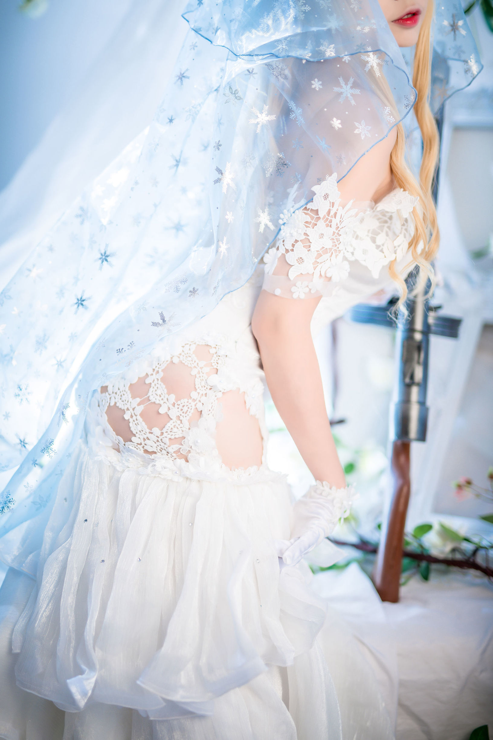 Popular Cosplayer Er Zuo Nisa Bride