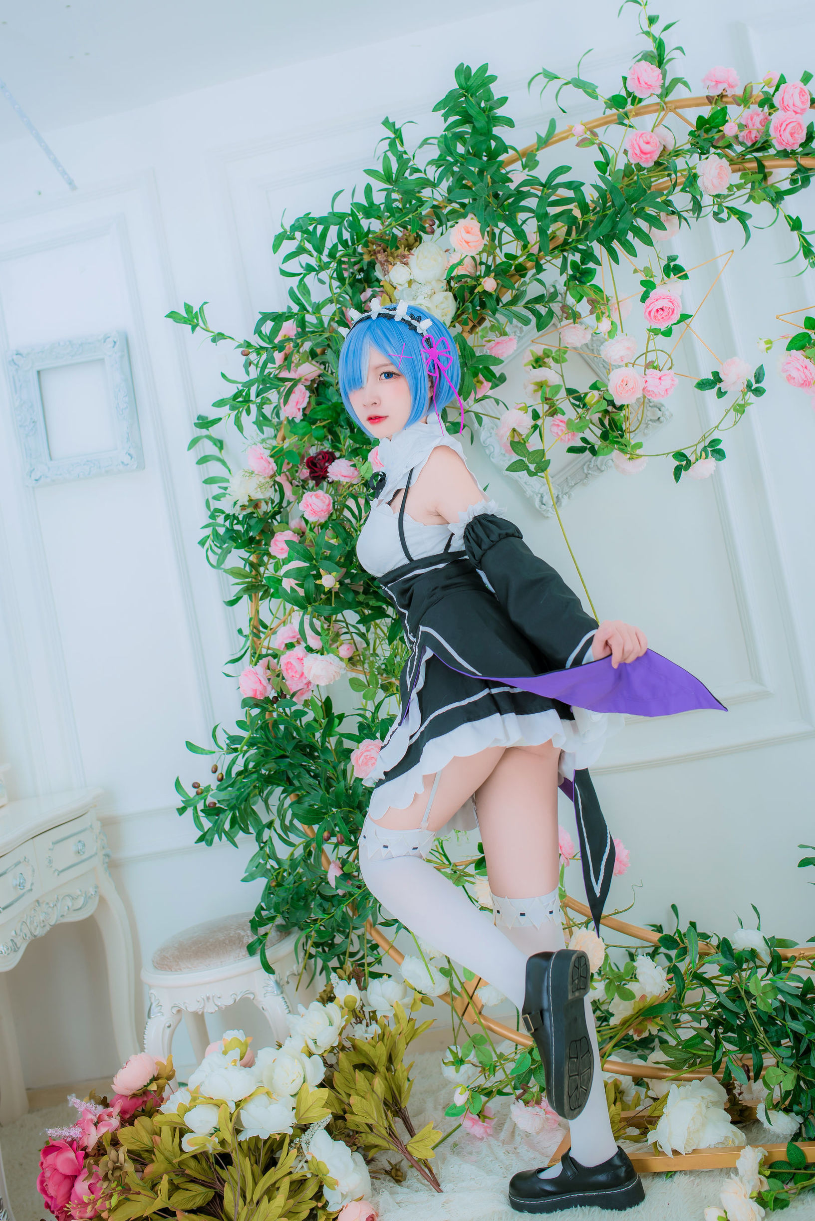 人氣Coser二佐Nisa 蕾姆女僕