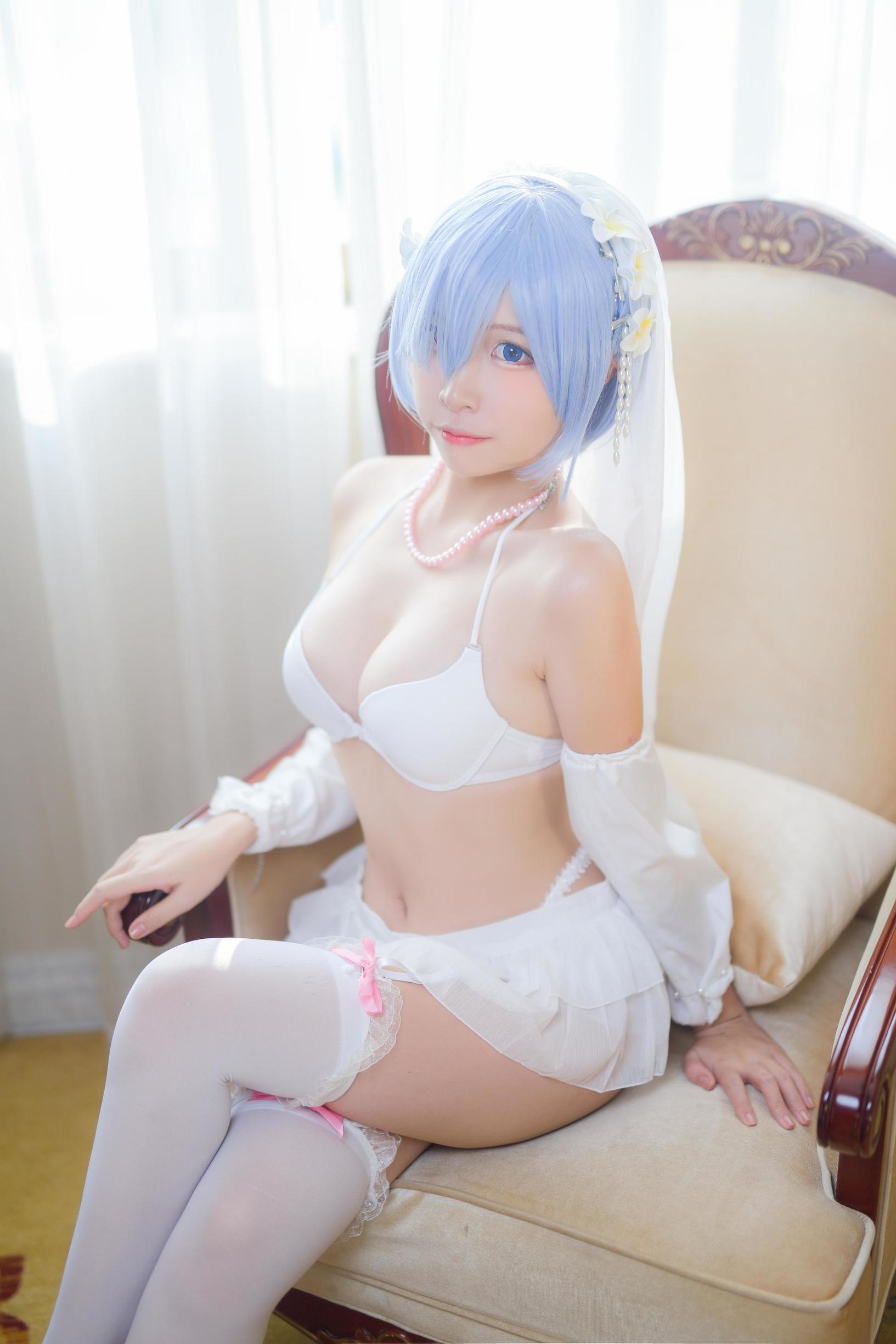 ยอดนิยม Coser เอิร์ซ่า Nisa เรม ชุดแต่งงาน