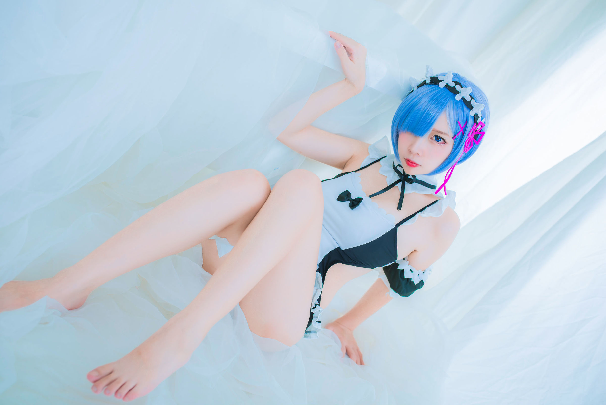 Coser nổi tiếng Er Zuo Nisa Rem áo tắm