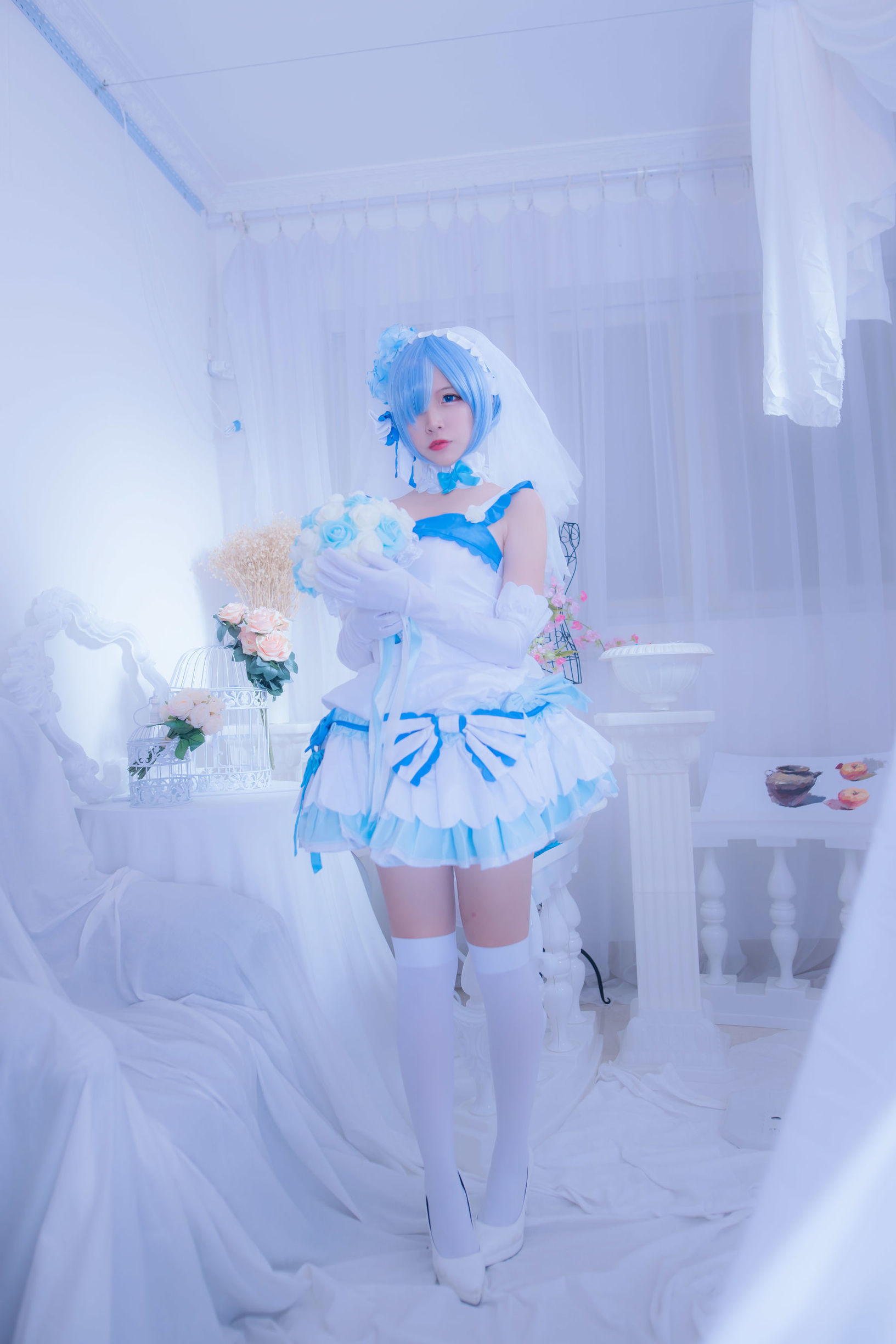 Coser nổi tiếng Er Zuo Nisa Rem Cô Dâu
