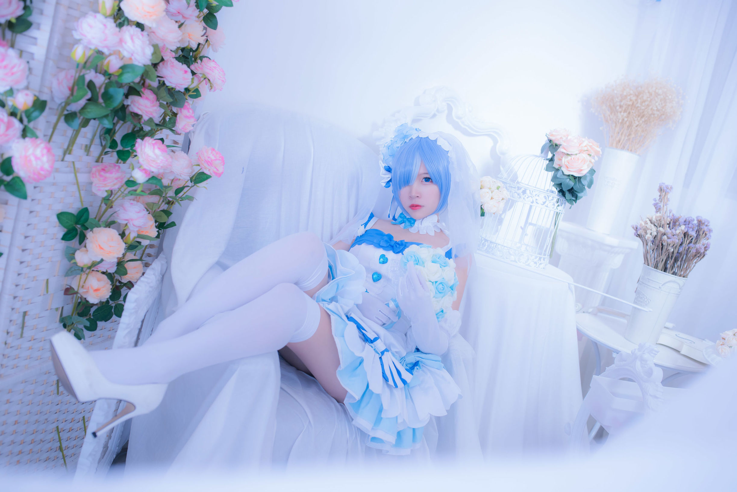 Coser nổi tiếng Er Zuo Nisa Rem Cô Dâu