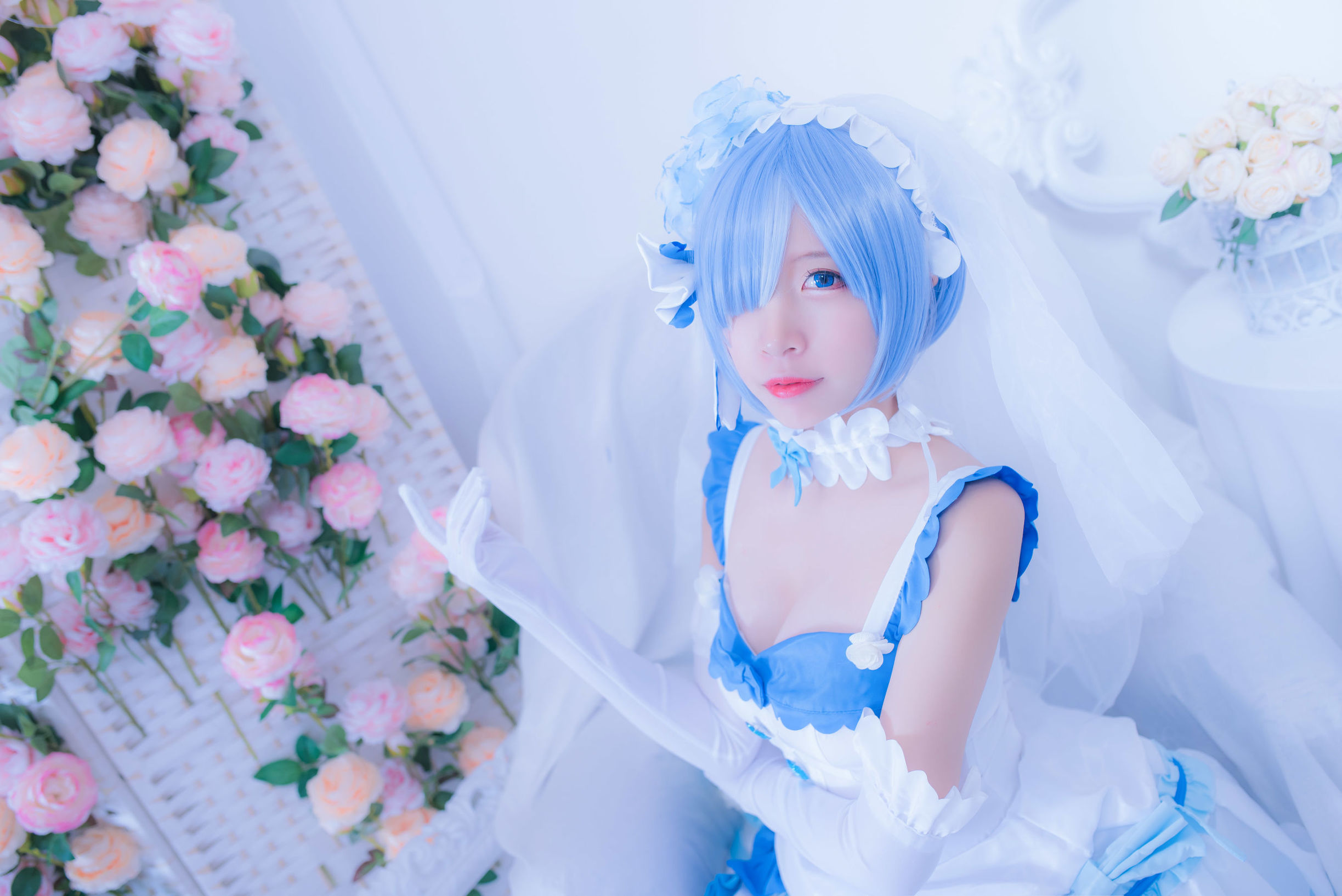 人気のコスプレイヤー エルザ・ニサ の レム花嫁