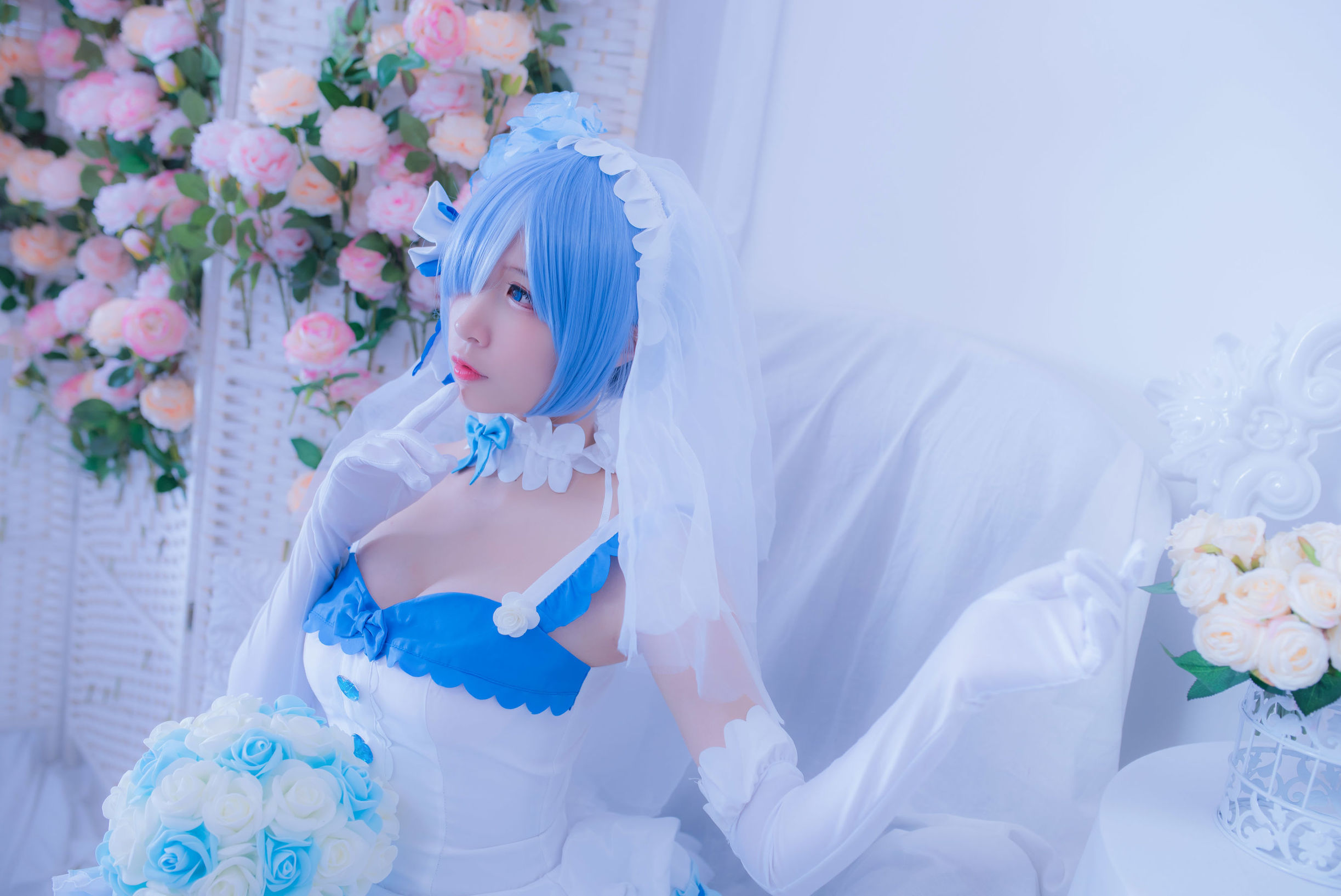 Coser nổi tiếng Er Zuo Nisa Rem Cô Dâu