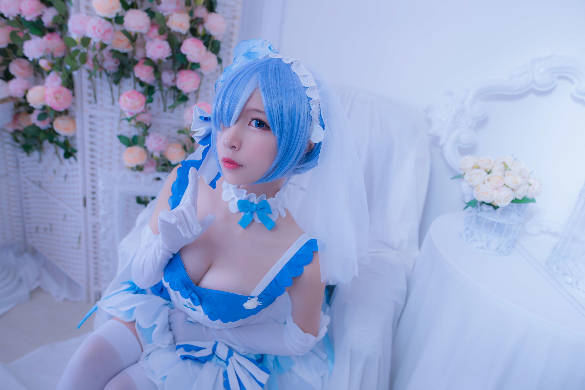 Coser nổi tiếng Er Zuo Nisa Rem Cô Dâu
