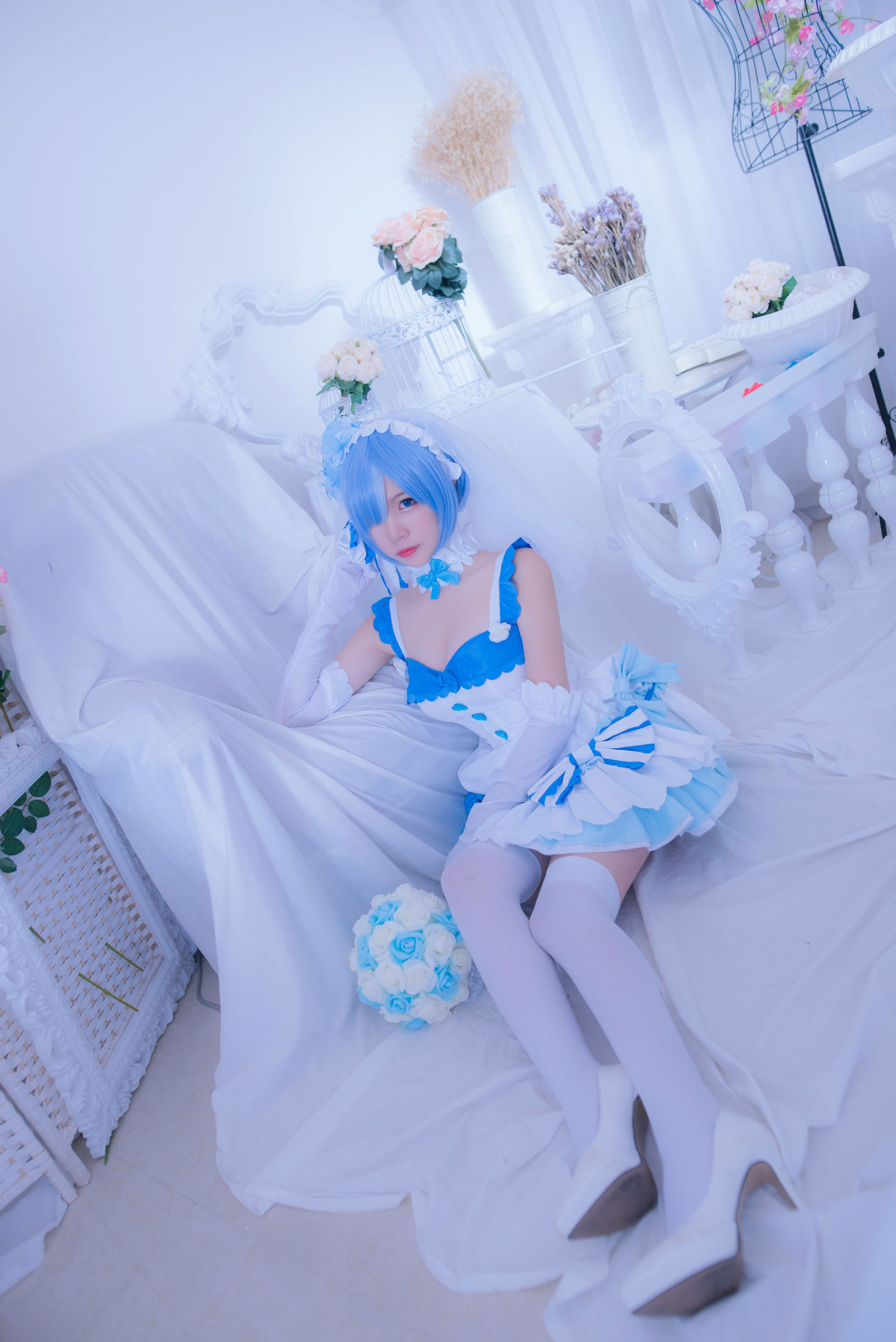Coser nổi tiếng Er Zuo Nisa Rem Cô Dâu