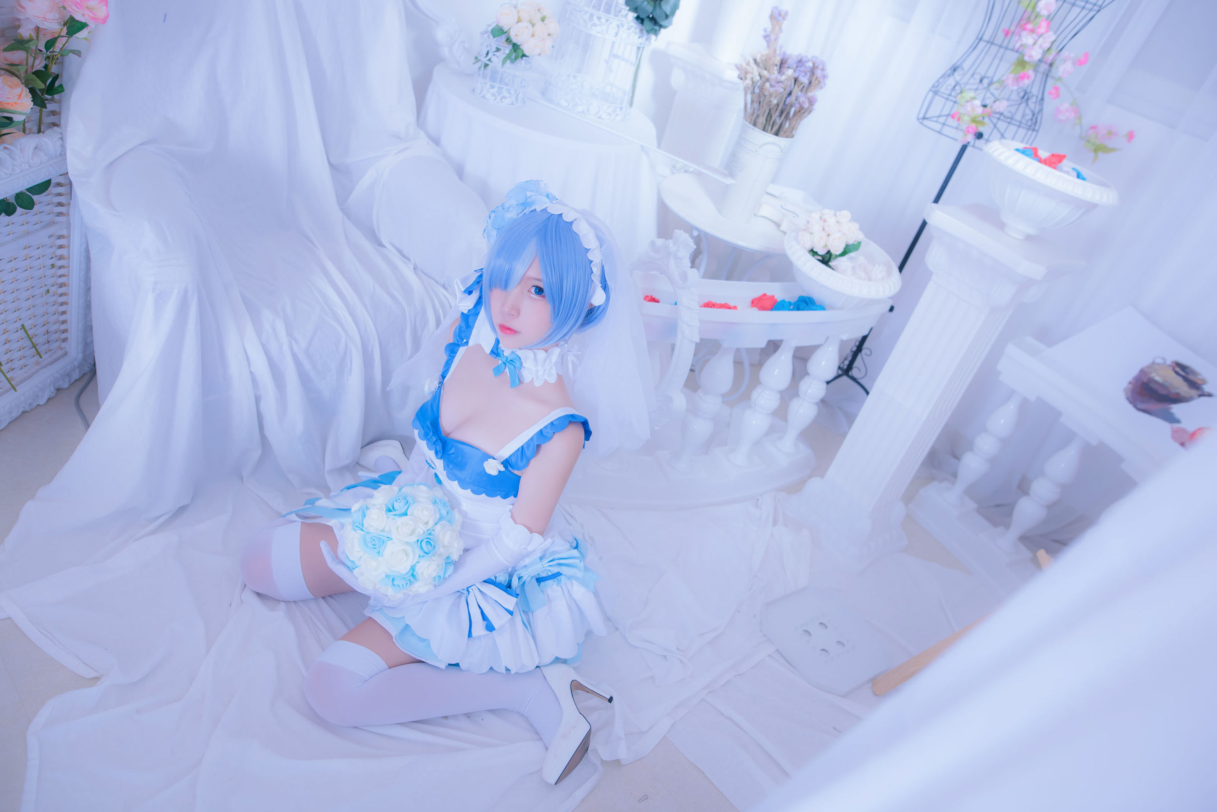Coser nổi tiếng Er Zuo Nisa Rem Cô Dâu