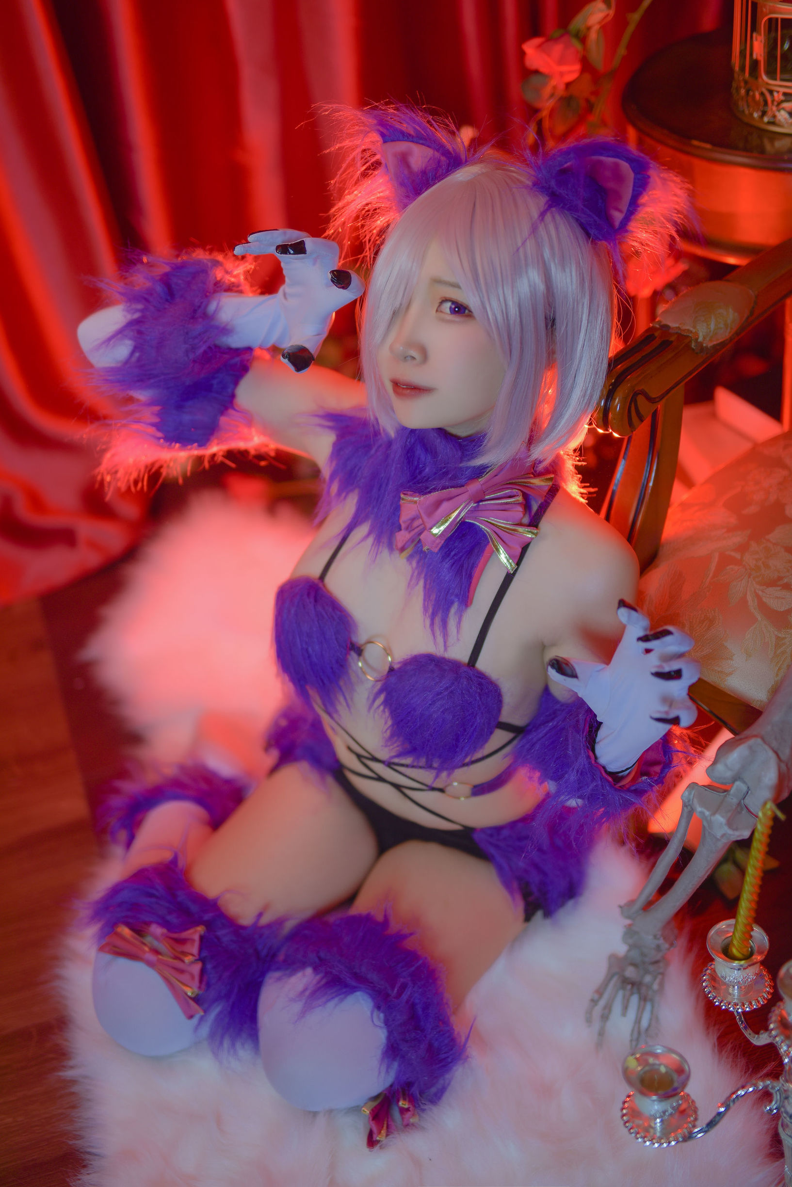 人気のコスプレイヤー エルザ・ニサのFateマシュハロウィン