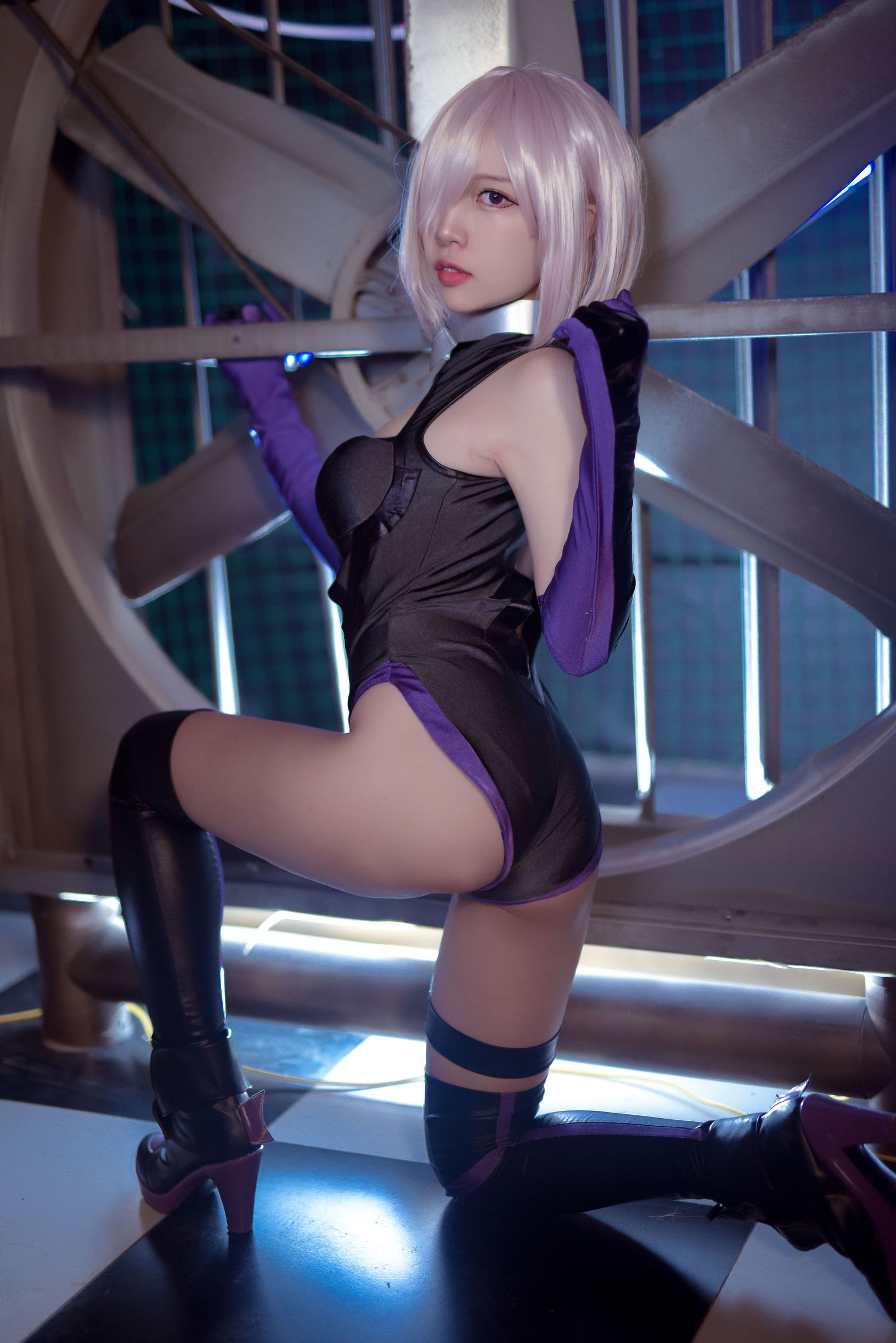 人気のコスプレイヤー 二佐 ニサ Fate マシュ 個人訓練