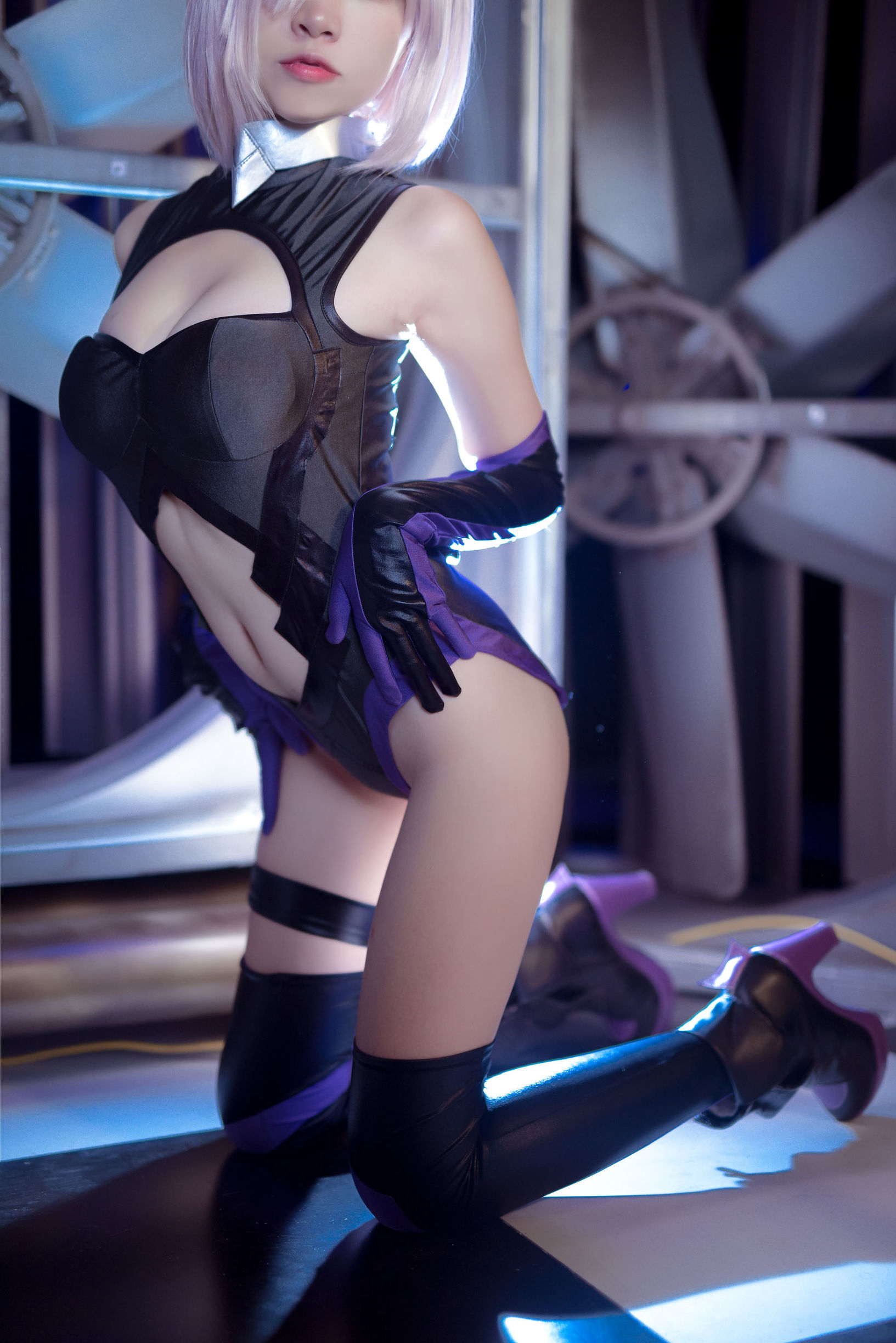 人気のコスプレイヤー 二佐 ニサ Fate マシュ 個人訓練