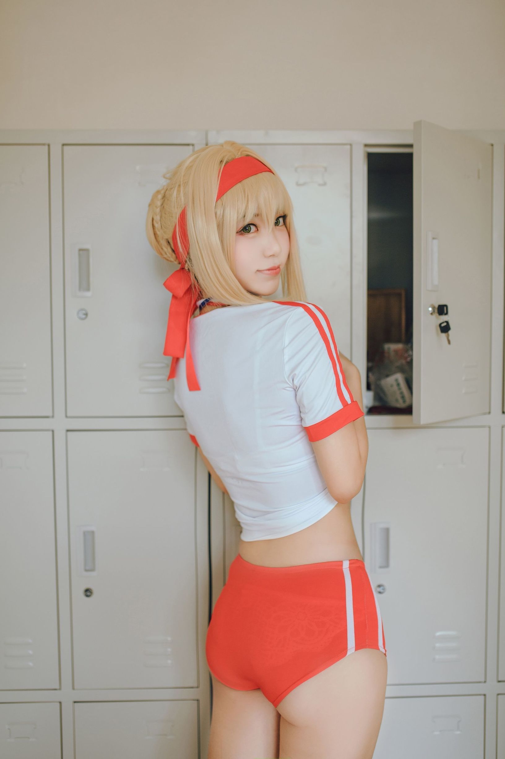 Coser Nổi tiếng Hắc Xuyên Nê Rô