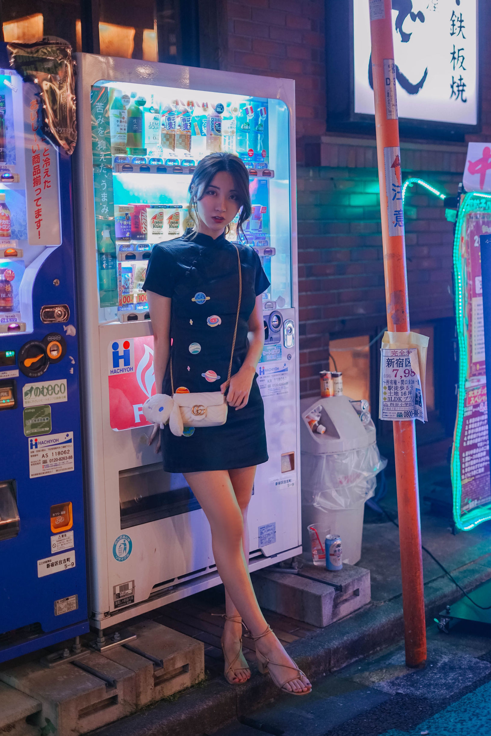 인기 코서 흑천 치파오