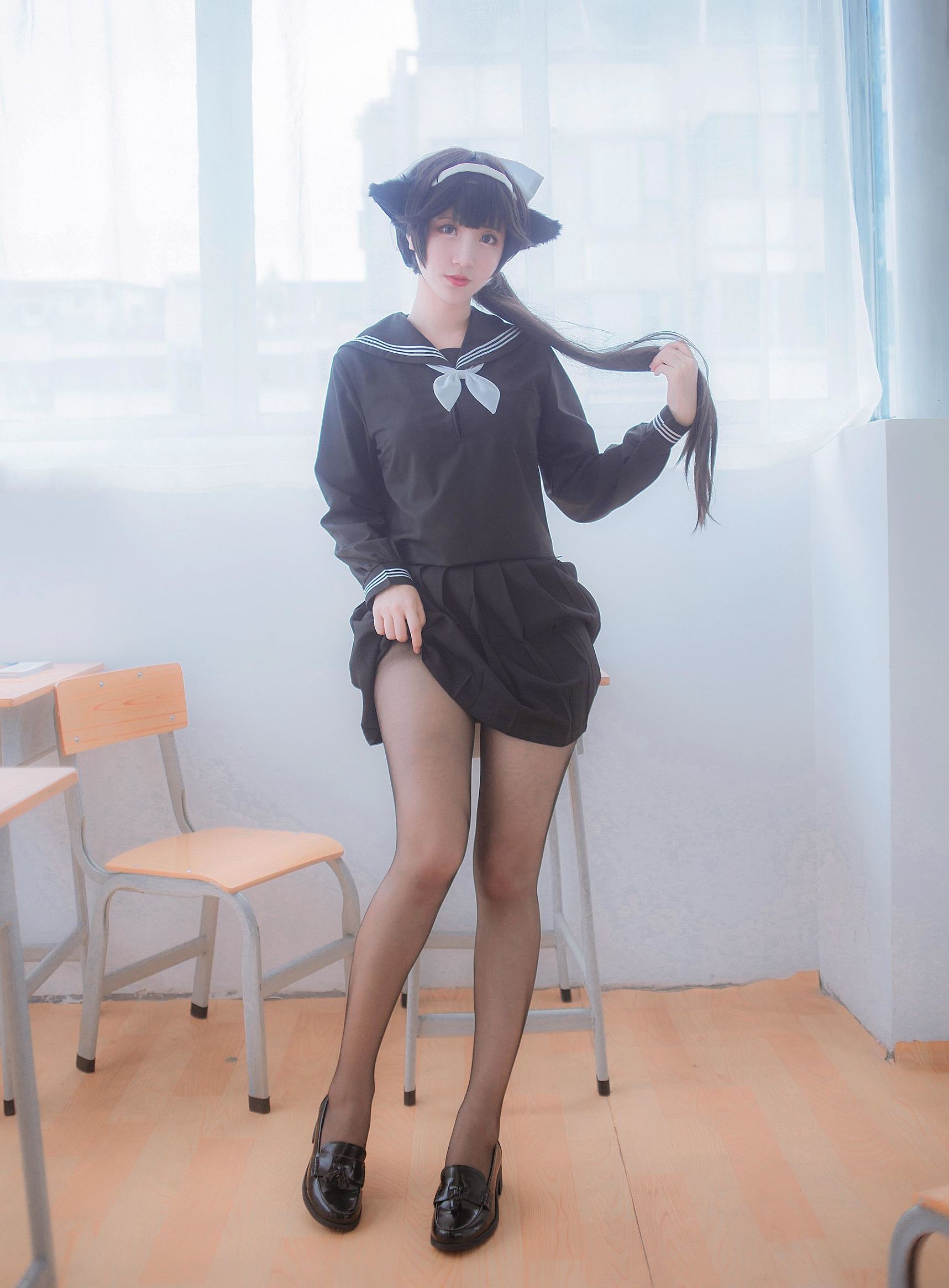 人気のコスプレイヤー 黒川 獒犬制服
