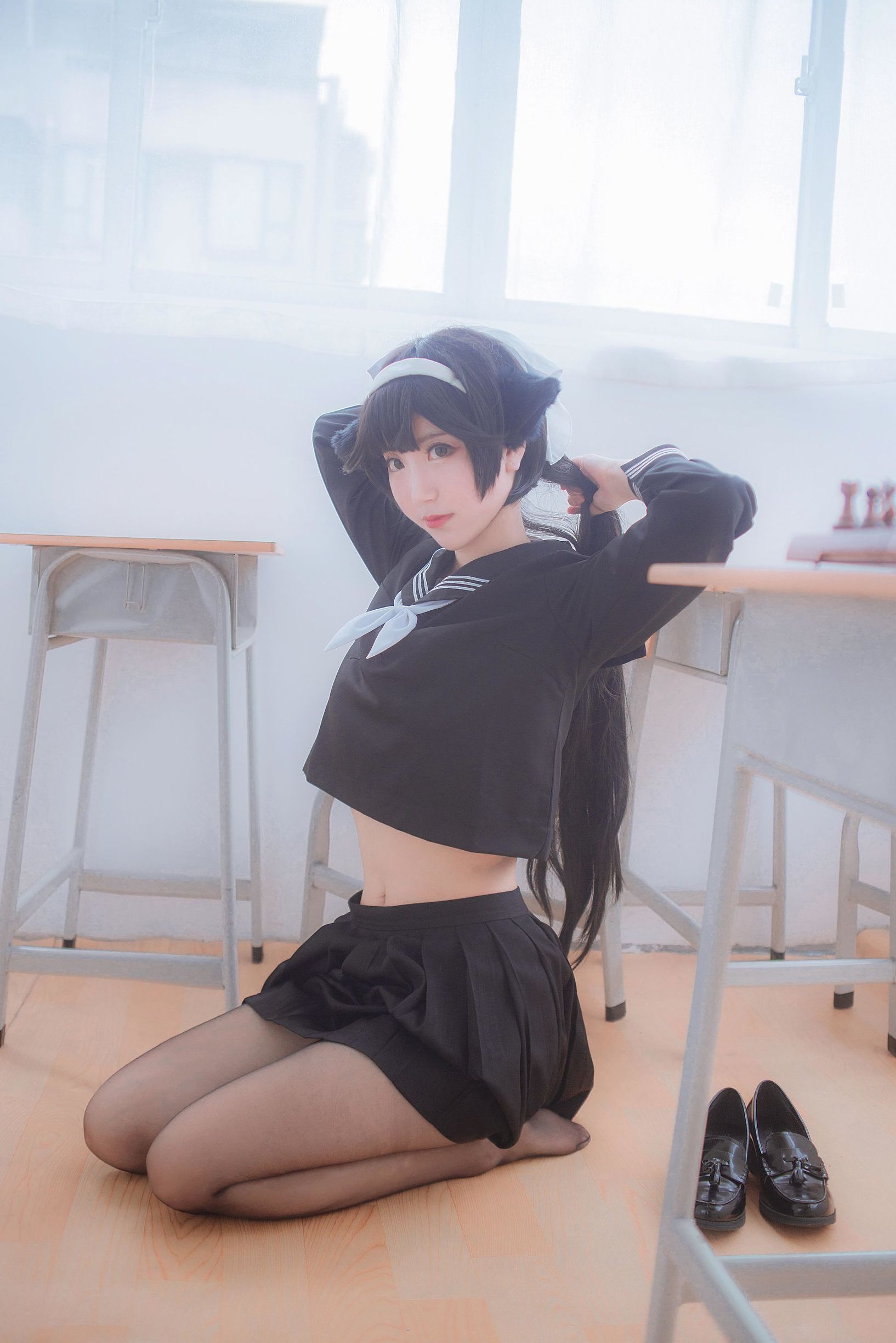人気のコスプレイヤー 黒川 獒犬制服
