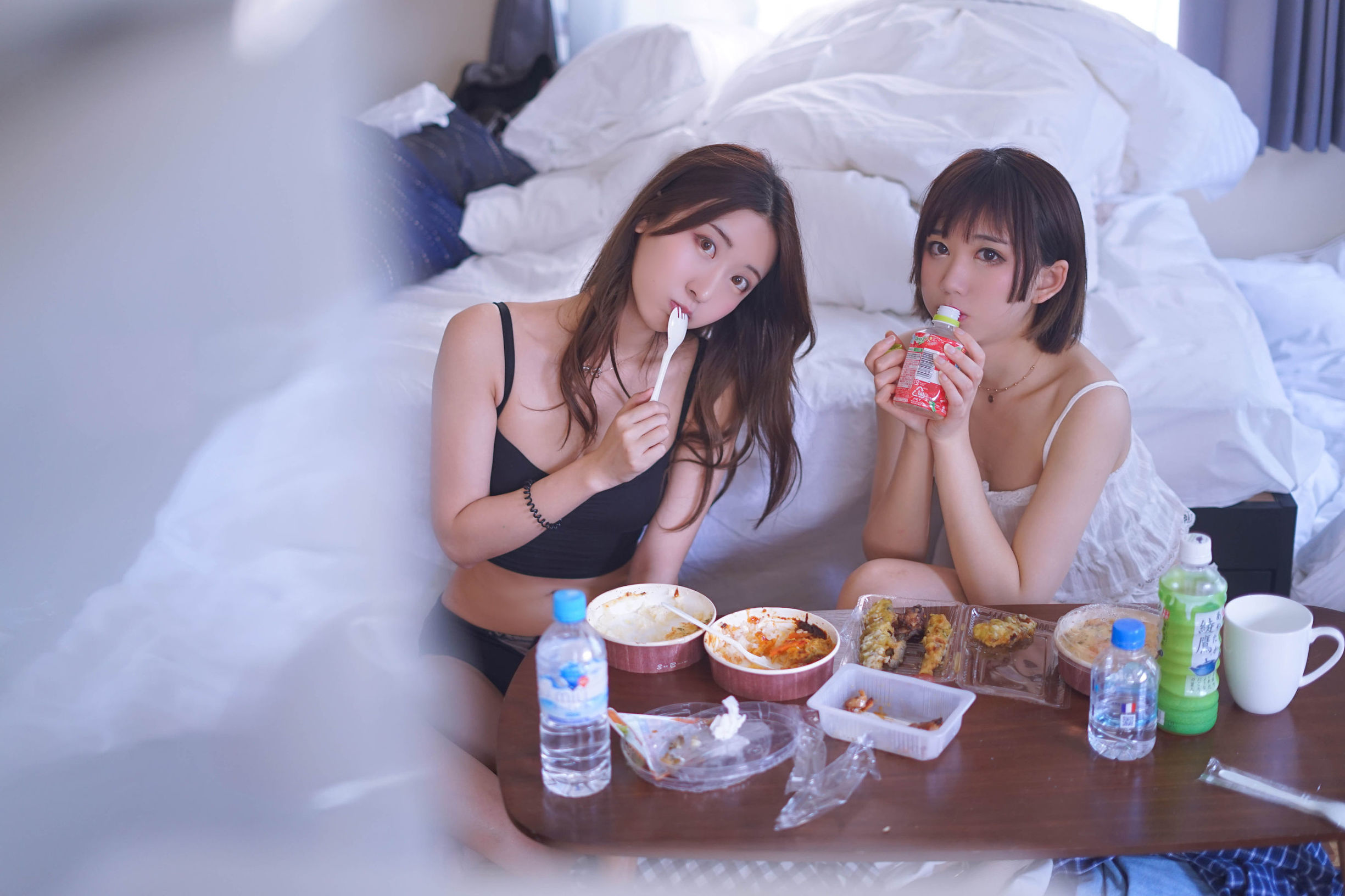 Popular Cosplayer Kurokawa & Asano Kinoko - Girl's Heart Matters 2