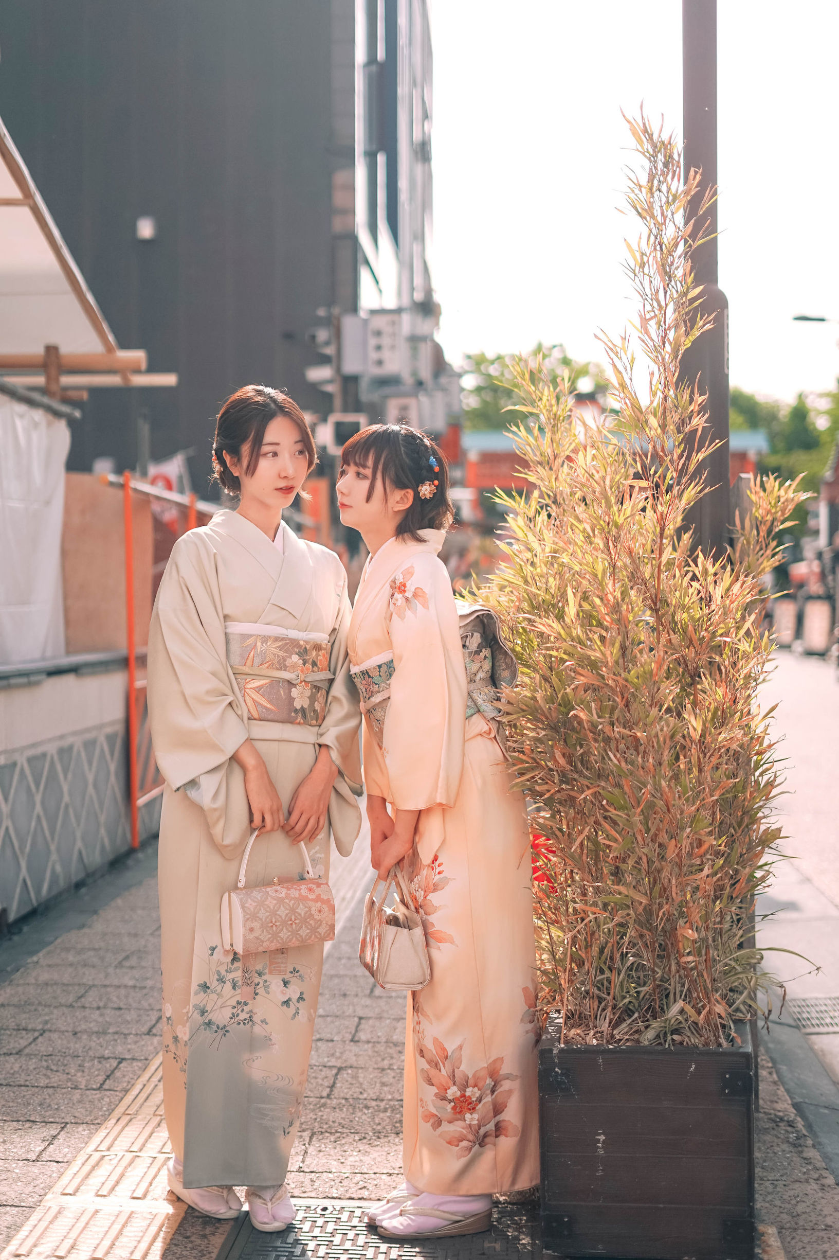 Coser Phổ Biến Hắc Xuyên & Thiếu Dã Kinoko: Chuyện Tâm Sự Thiếu Nữ 2