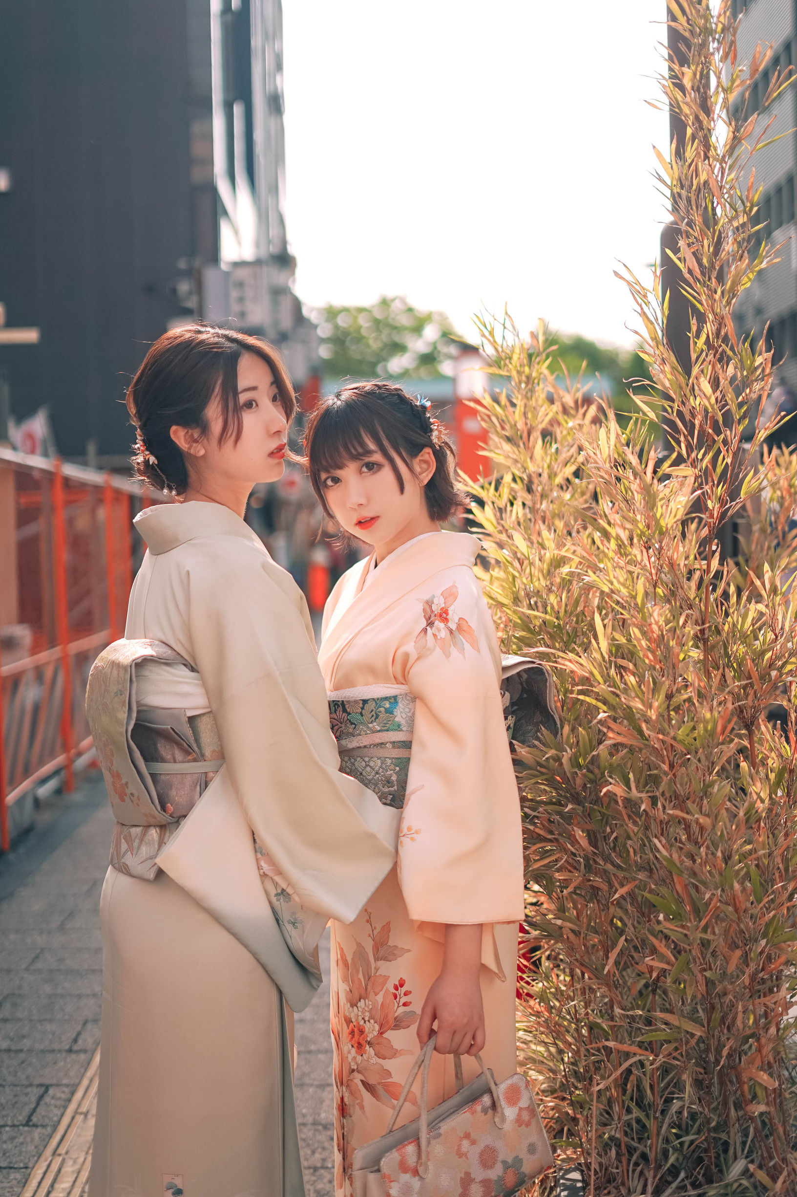 Popular Cosplayer Kurokawa & Asano Kinoko - Girl's Heart Matters 2