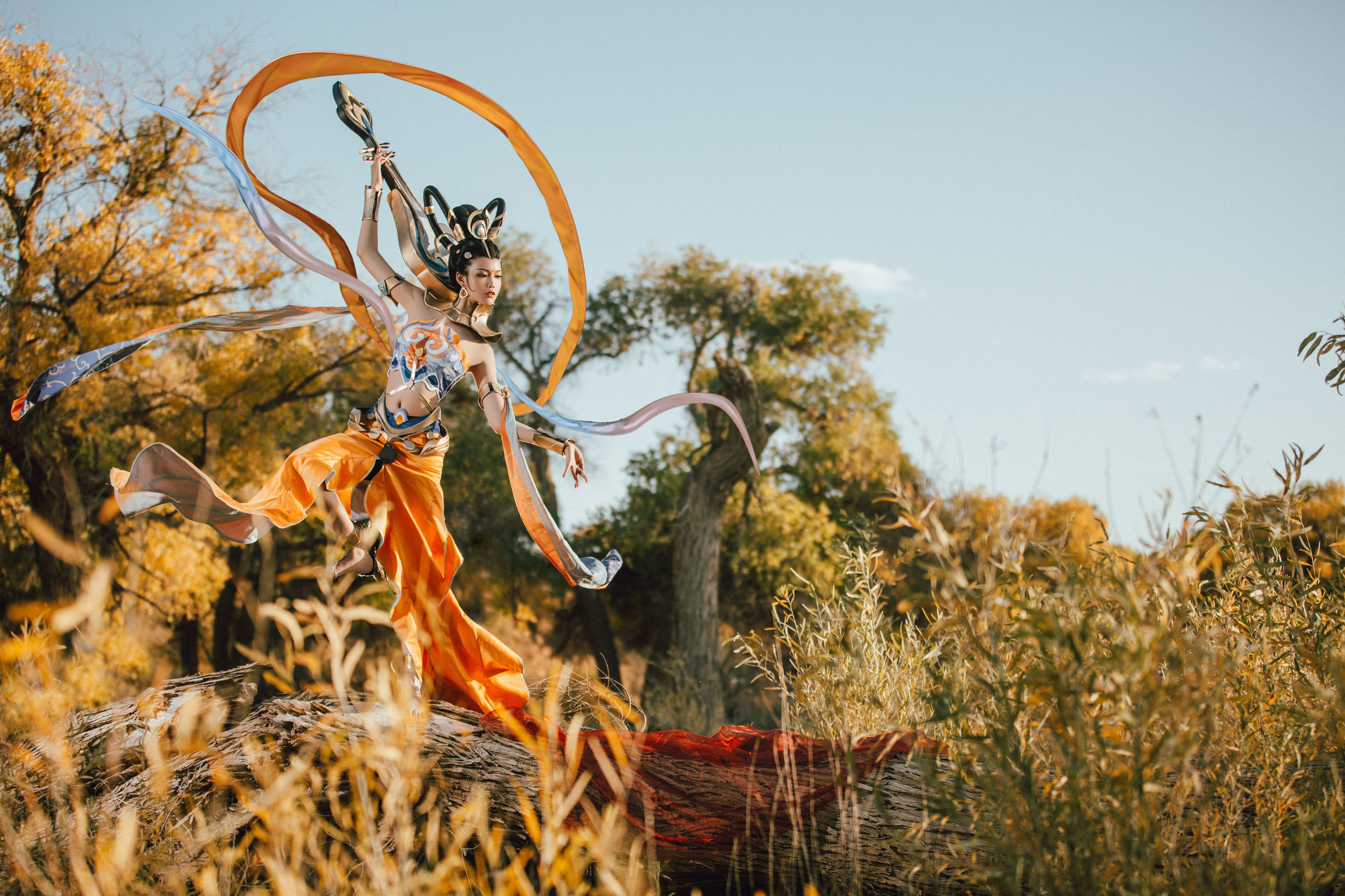 Popular coser Qi Gu'er MIKI from Honor of Kings as Yang Yuhuan