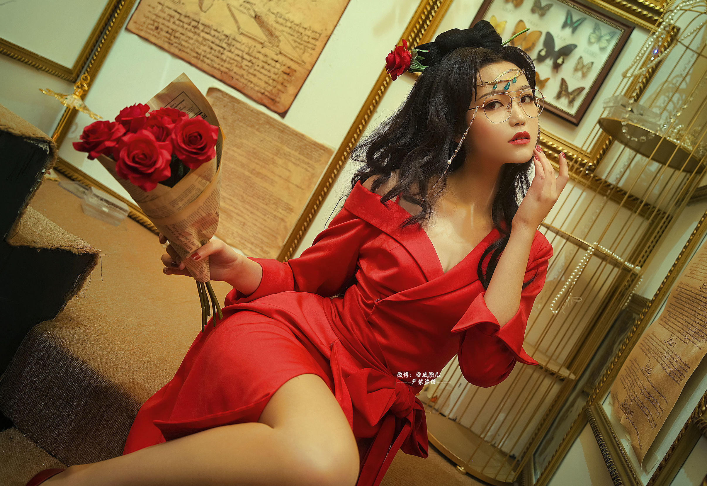 Coser nổi tiếng Kì Cố Nhi Miki trong Liên Quân Mobile: Điêu Thuyền và Công Tôn Ly.