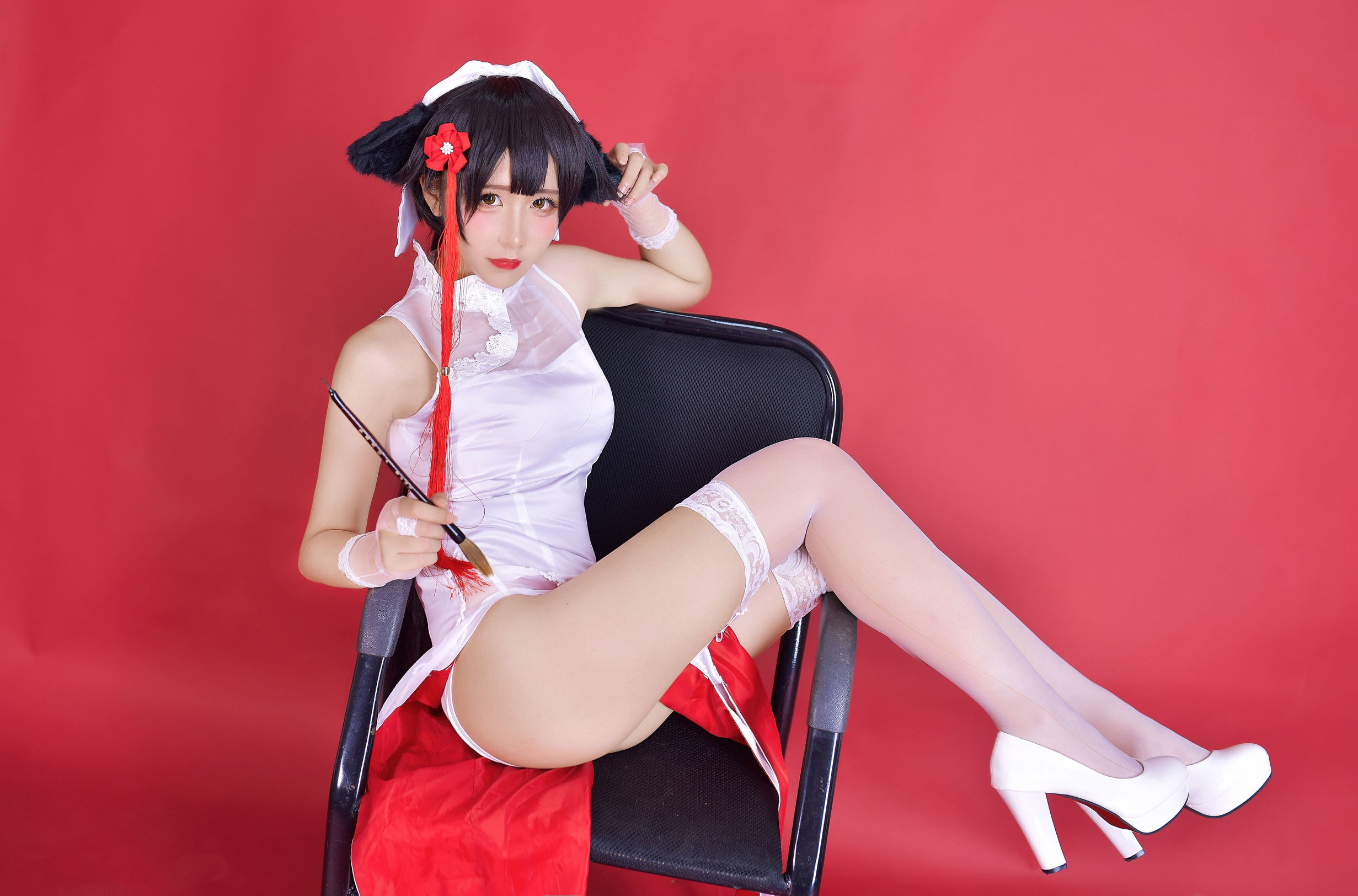 Anime blogger Jiuqu Jean, Azur Lane, Qipao