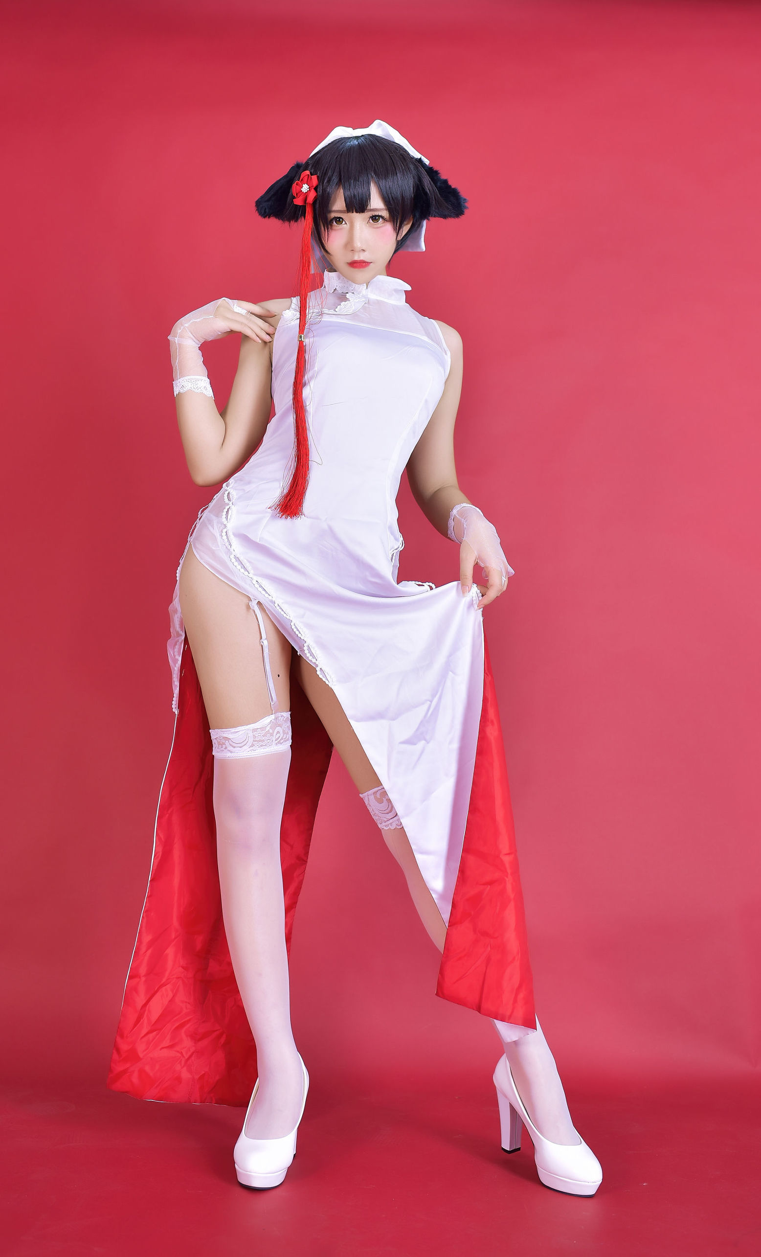 Anime blogger Jiuqu Jean, Azur Lane, Qipao