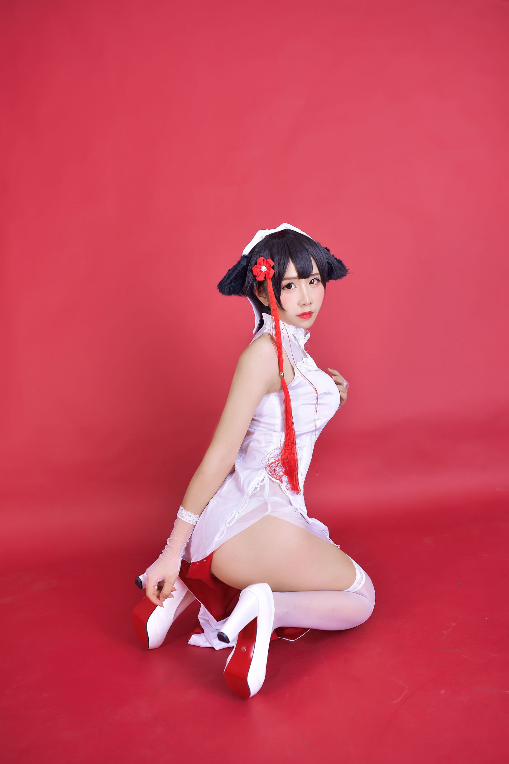 Anime blogger Jiuqu Jean, Azur Lane, Qipao