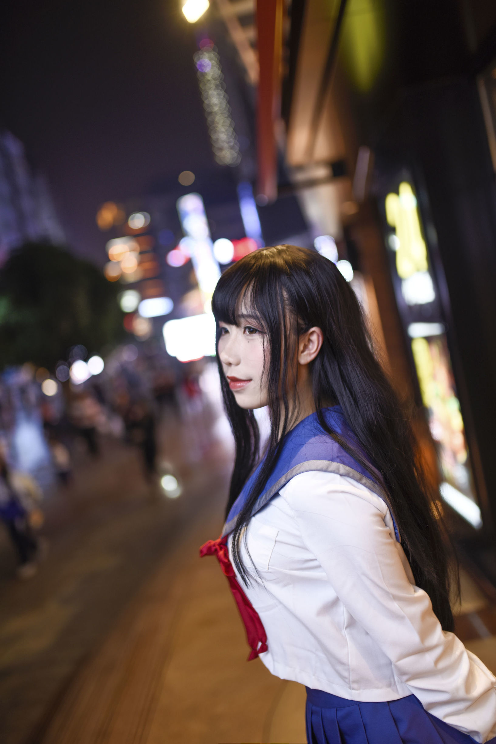 Blogger anime Cửu Khúc Jean JK đồng phục