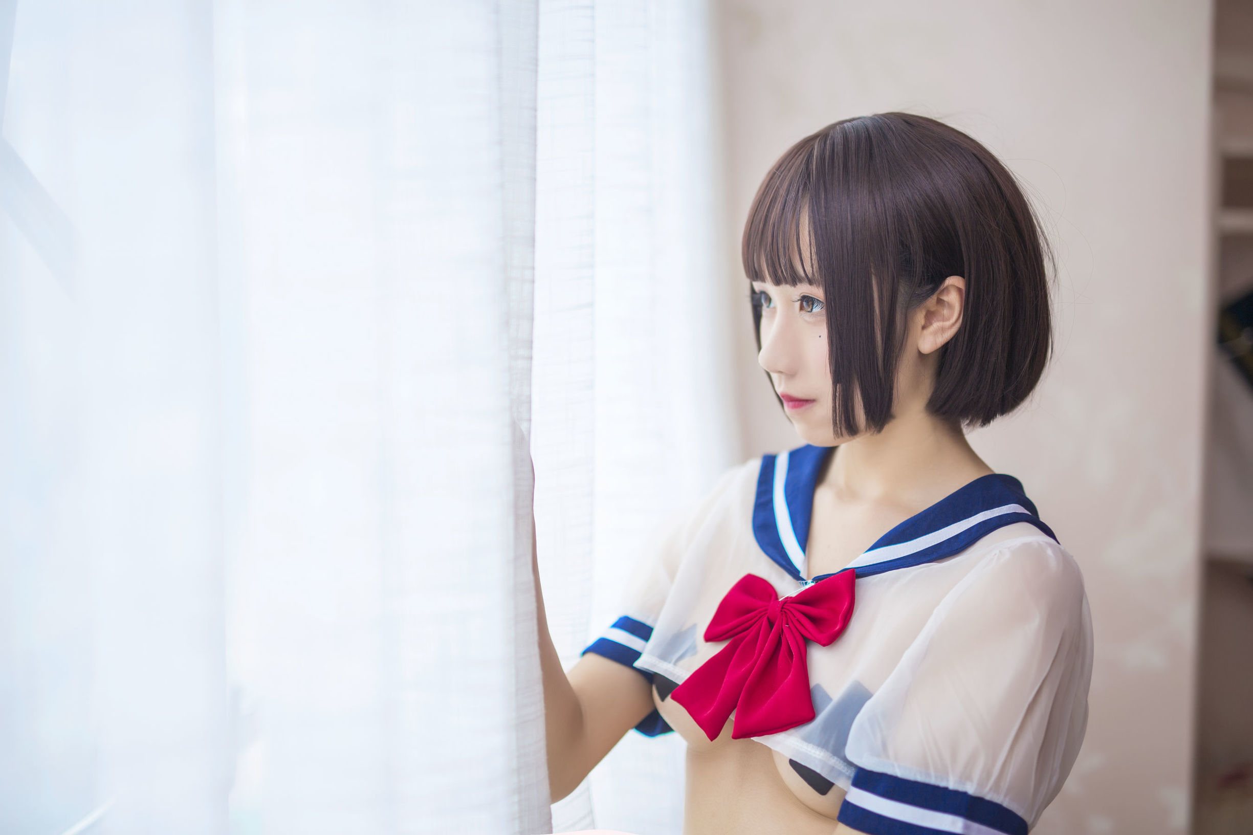 Anime blogger Jiu Qu Jean JK transparent uniform