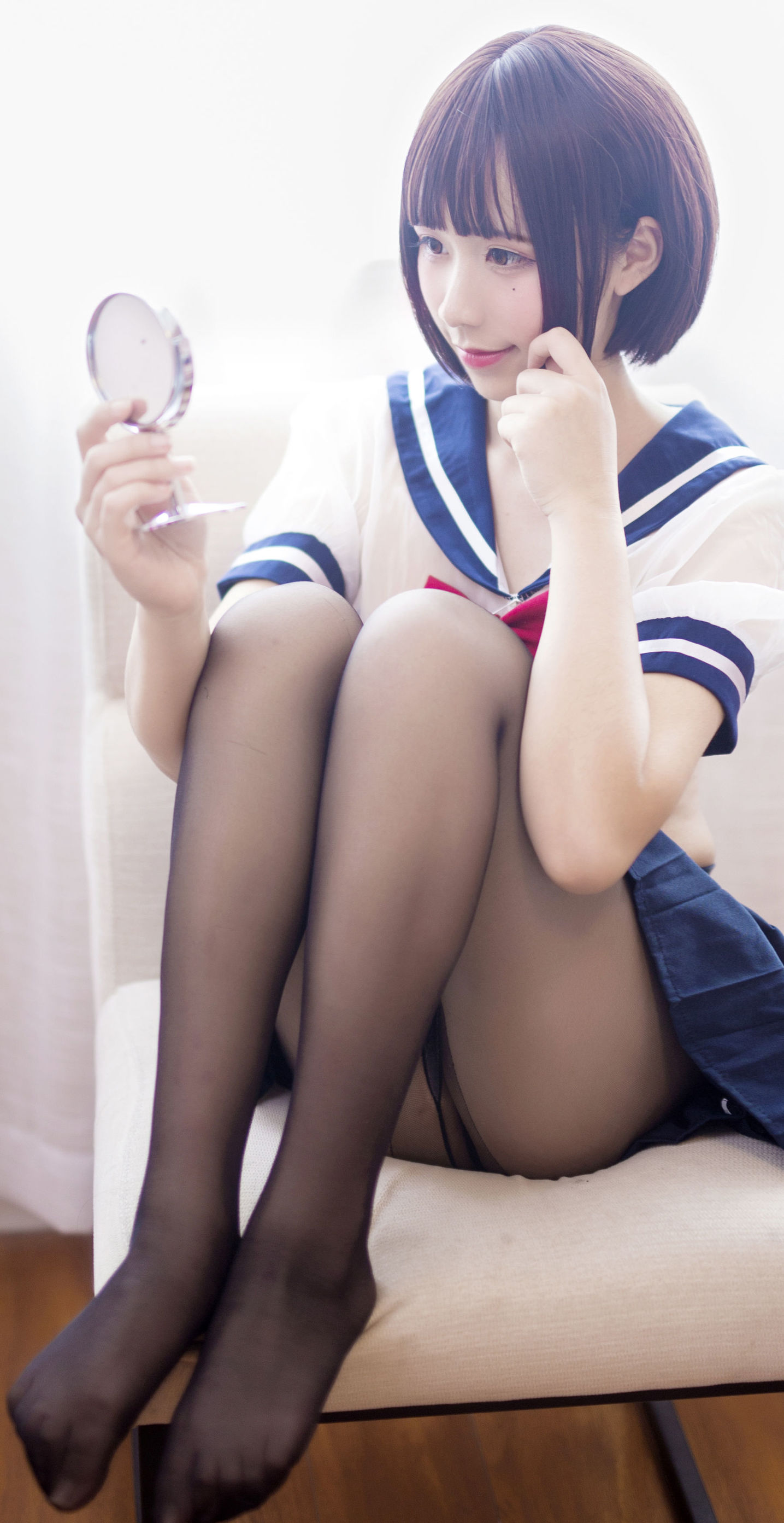 Anime blogger Jiu Qu Jean JK transparent uniform
