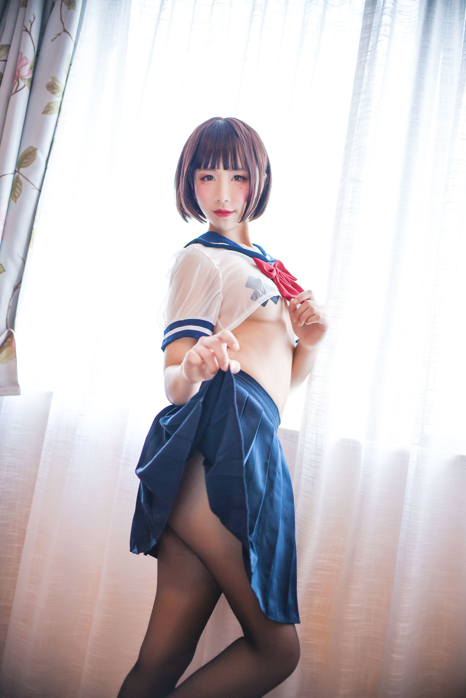Anime blogger Jiu Qu Jean JK transparent uniform
