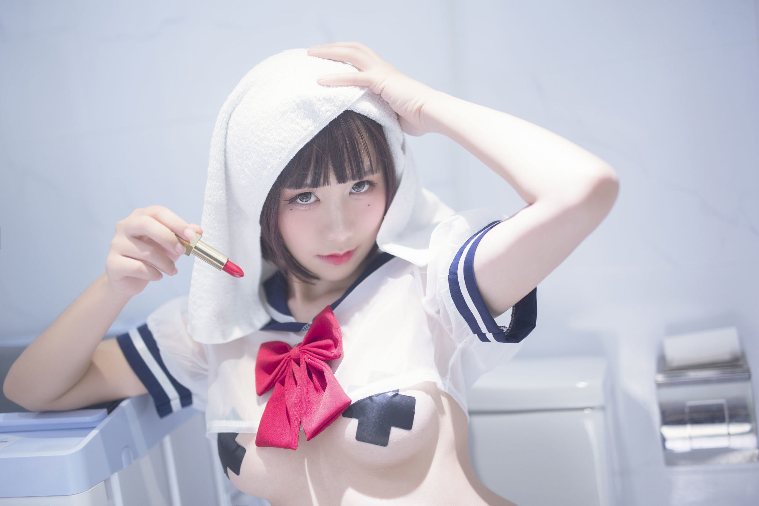 動漫博主九曲吉恩JK透明制服