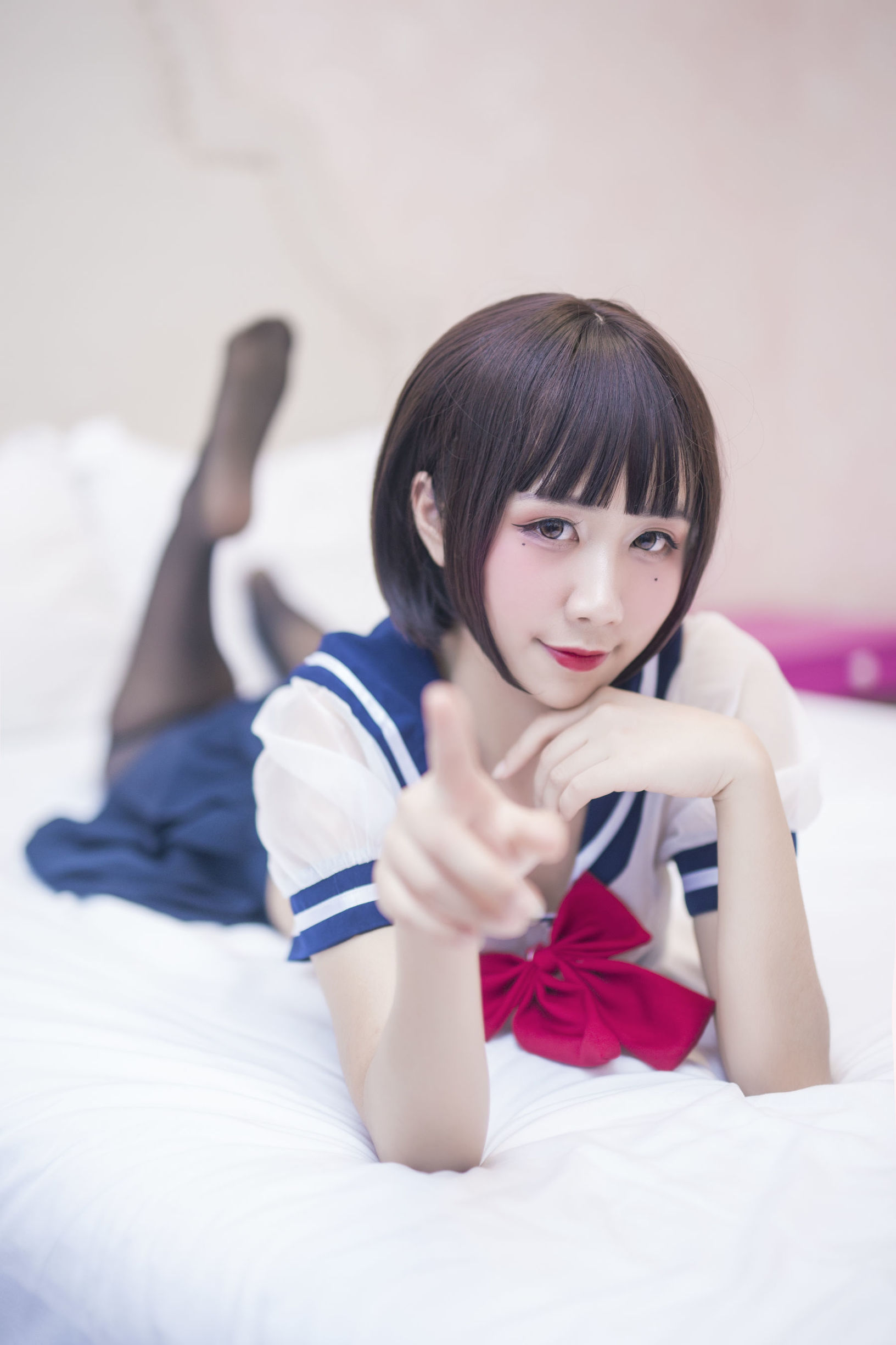 動漫博主九曲吉恩JK透明制服