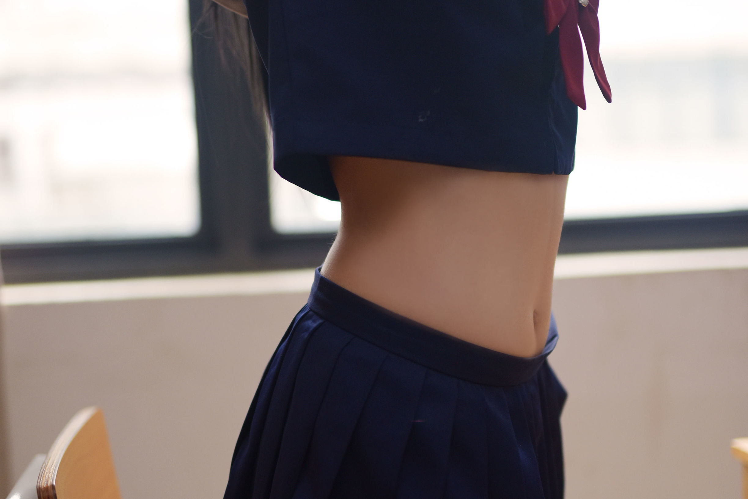 動漫博主九曲吉恩 JK露臍制服