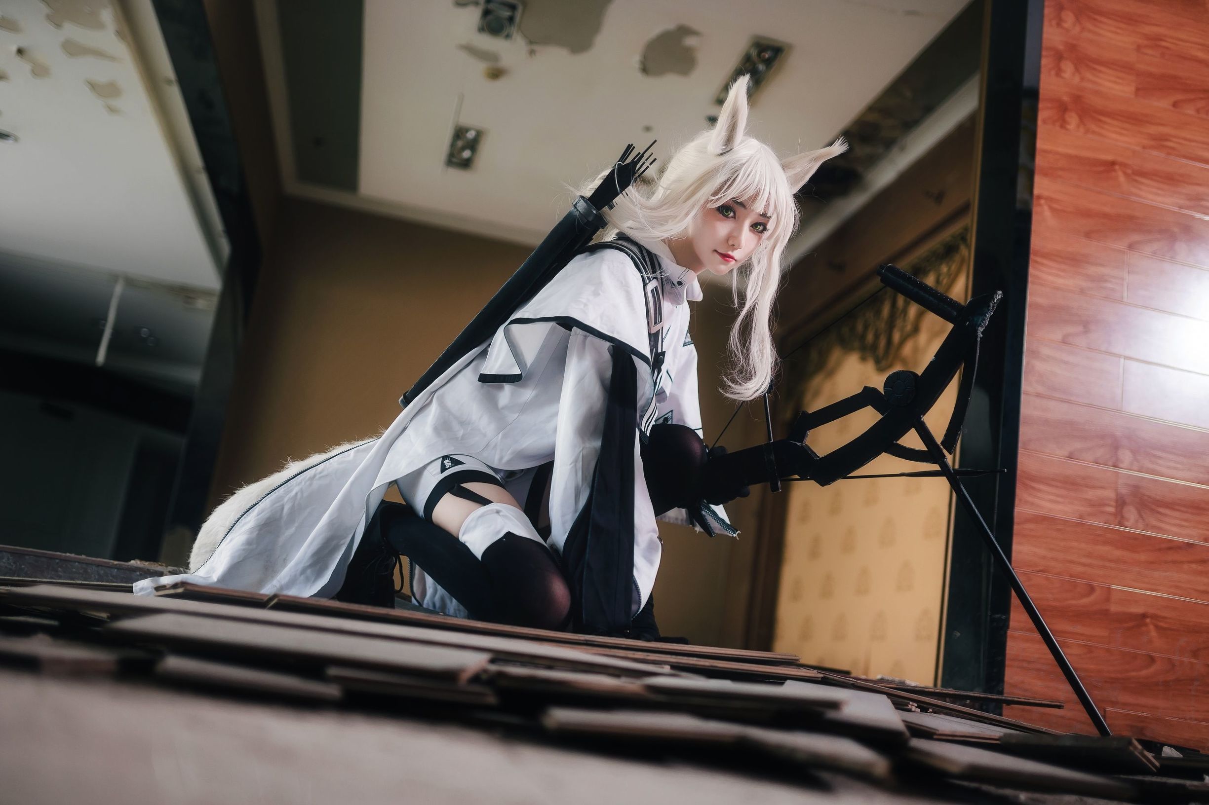 Anime blogger Nan Tao Momoko Platinum Uniform