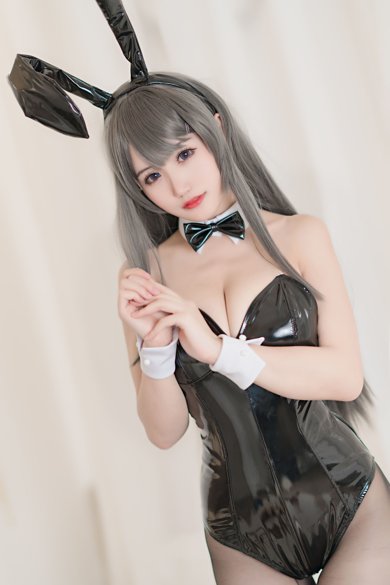 Blogger anime Ogura Chiyo và Mai Thỏ Nữ Lang