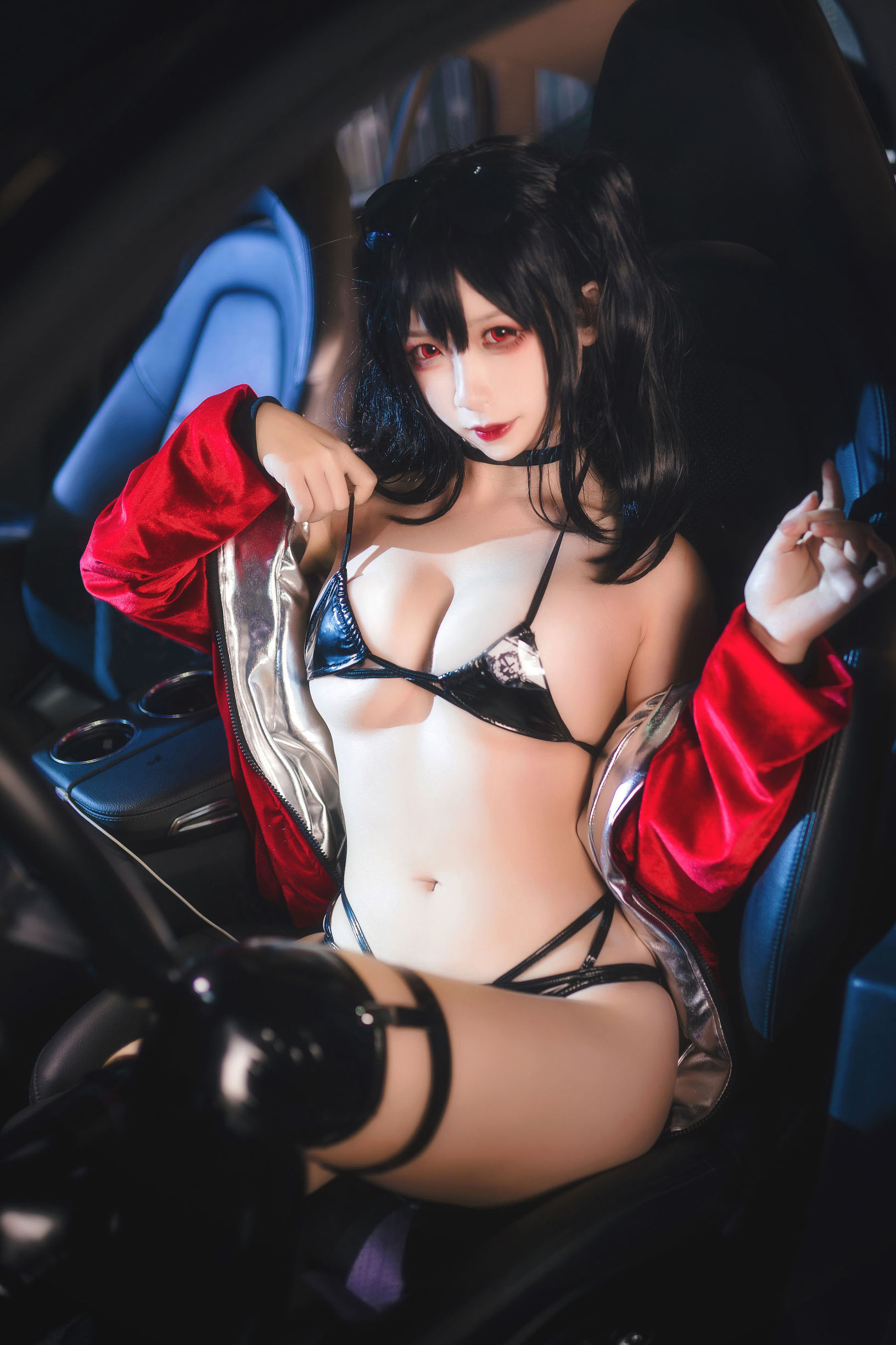 Blogger anime Ying Luo Jiang W, Đại Phong Đua xe