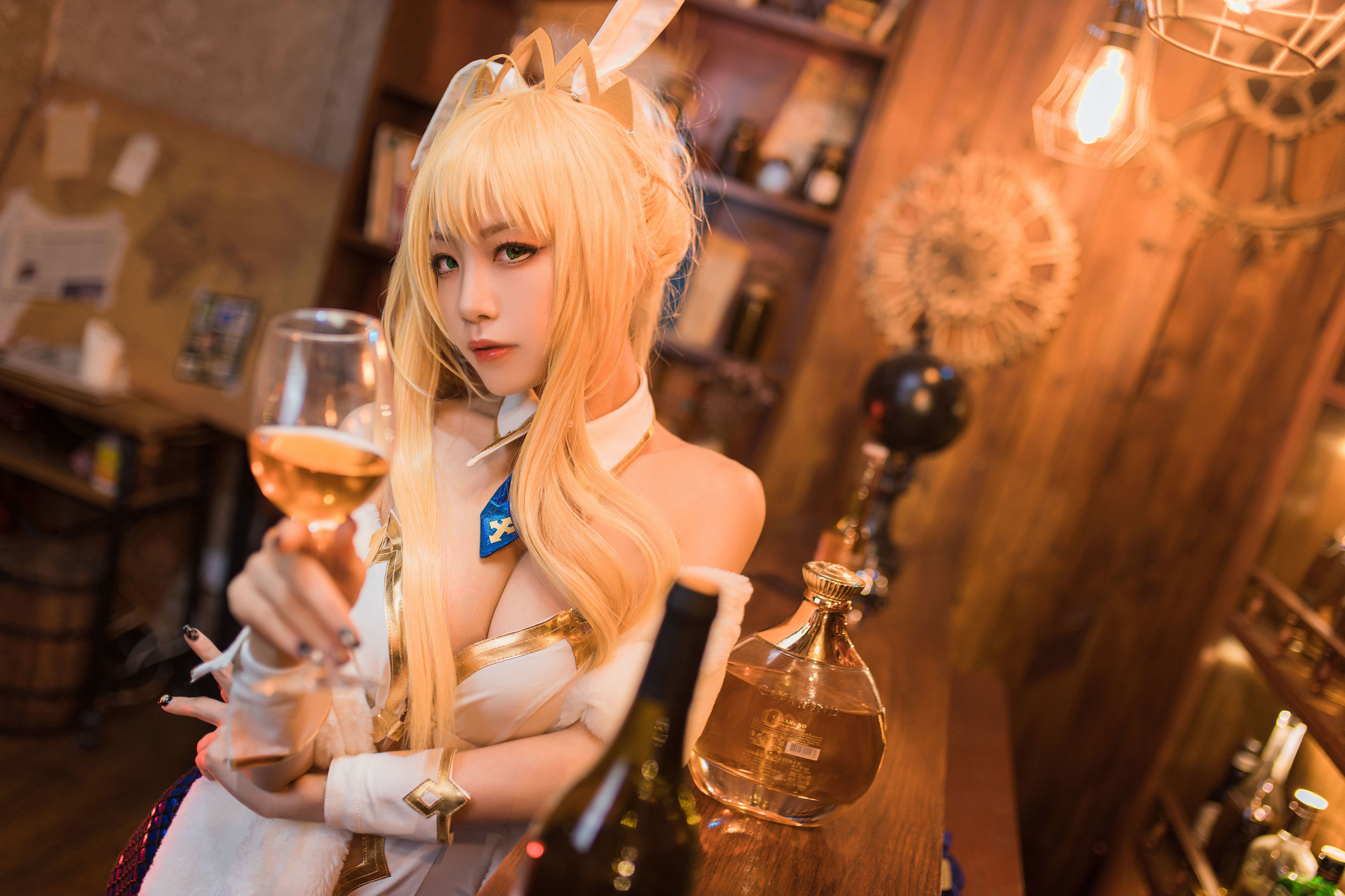 Blogger anime Thủy Miêu Aqua Bạch Cương Đần